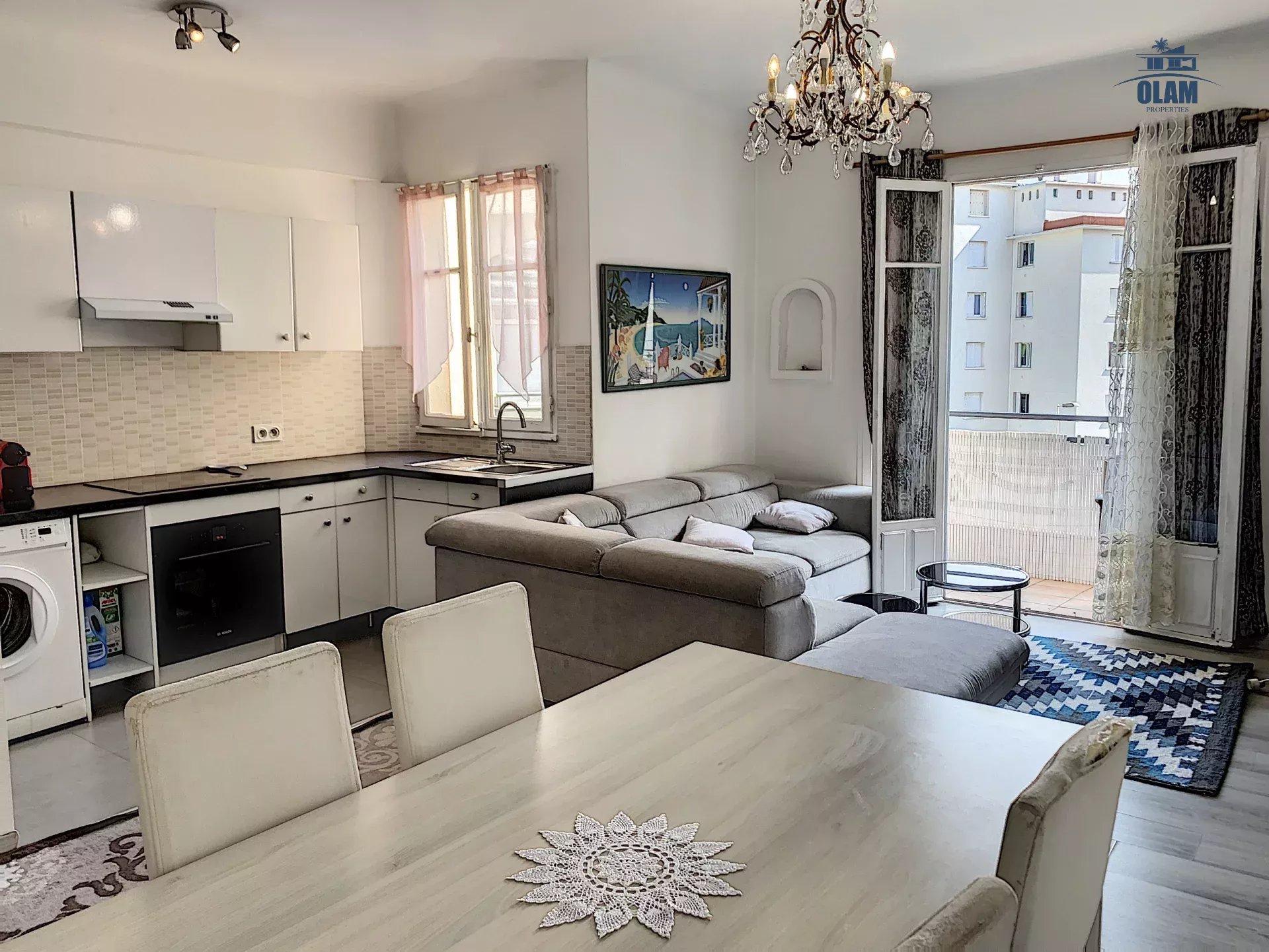 Agence immobilière de 