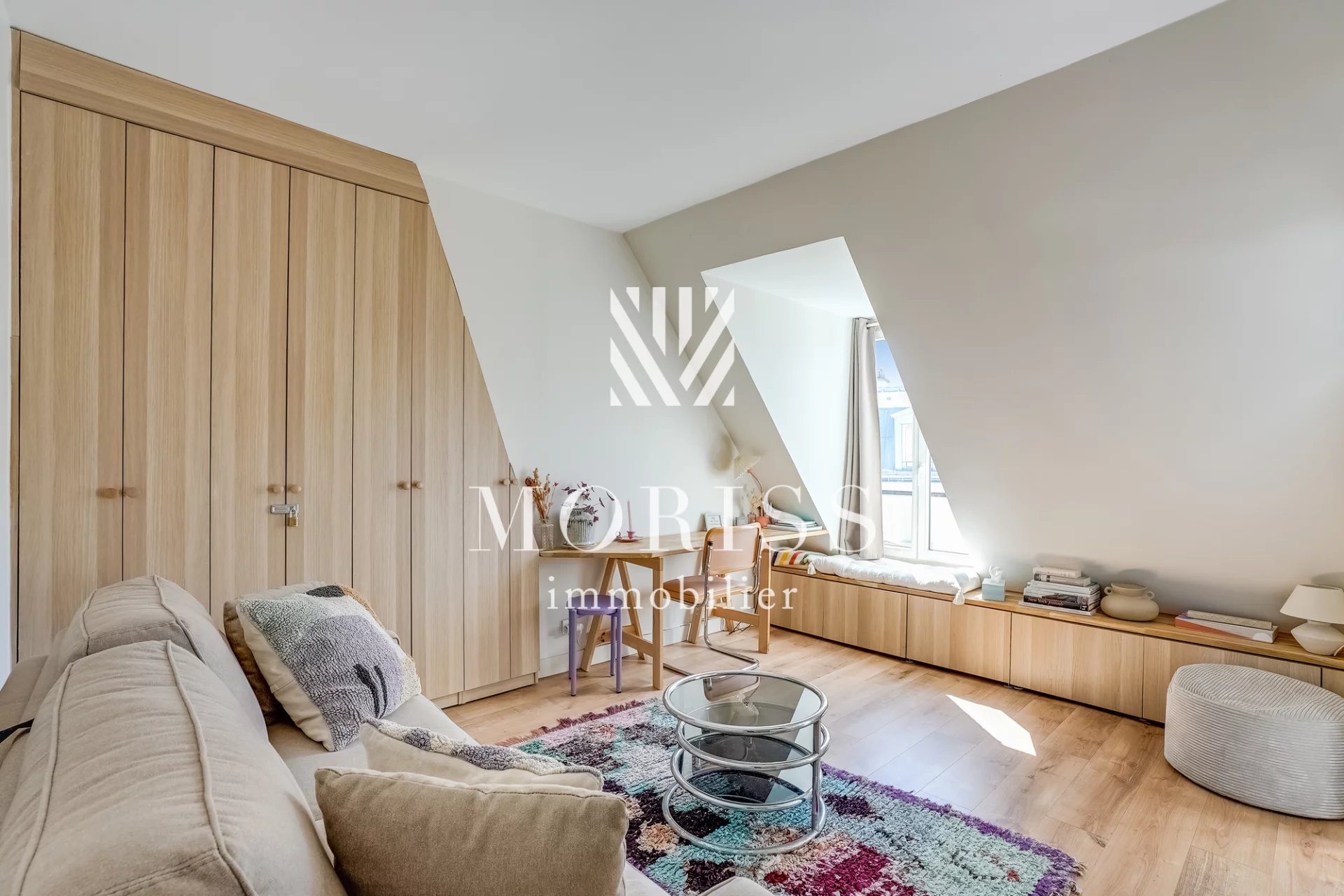 STUDIO - DERNIER ETAGE - 75018 PARIS - Image Array