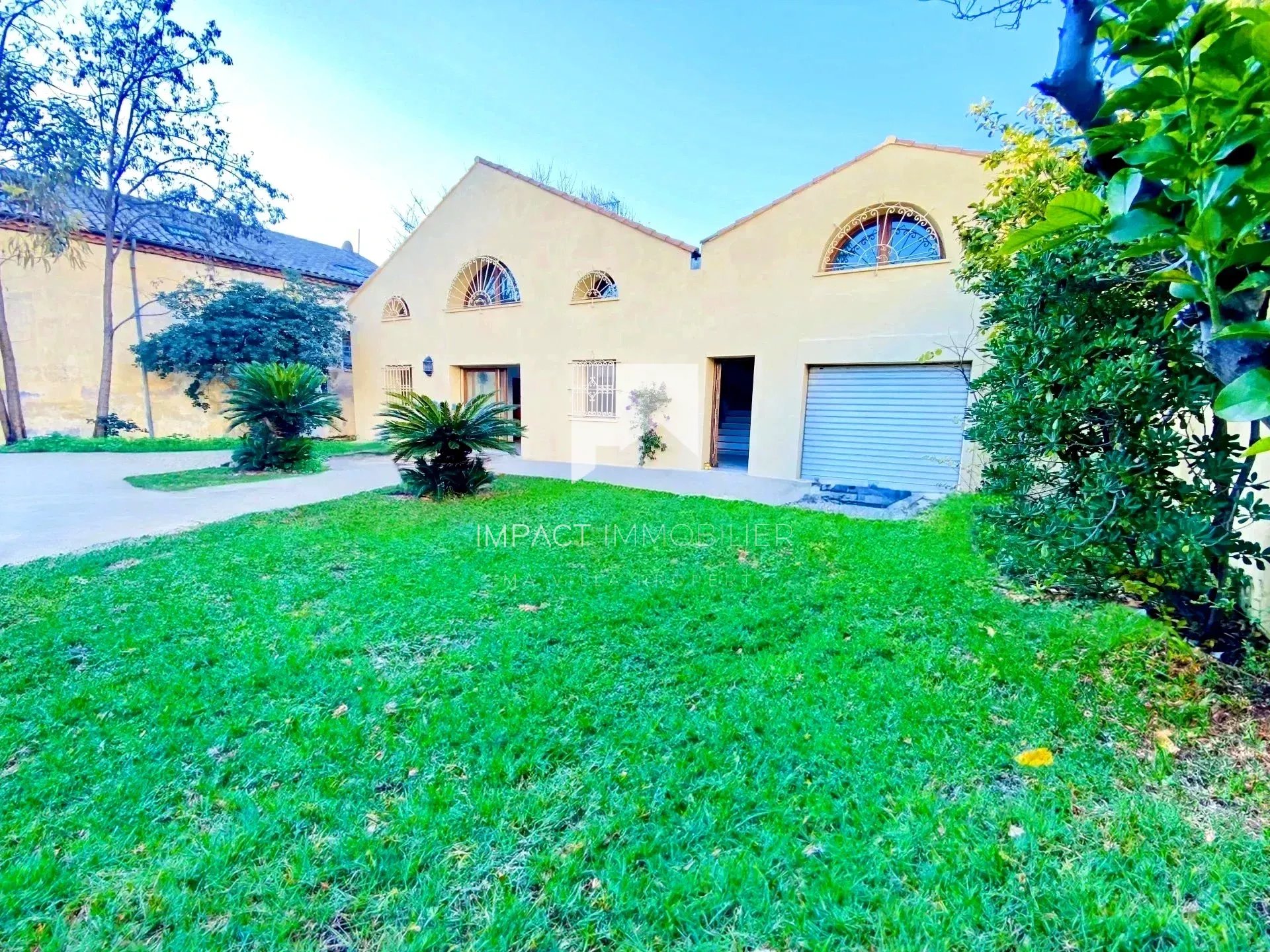 Agence immobilière de 