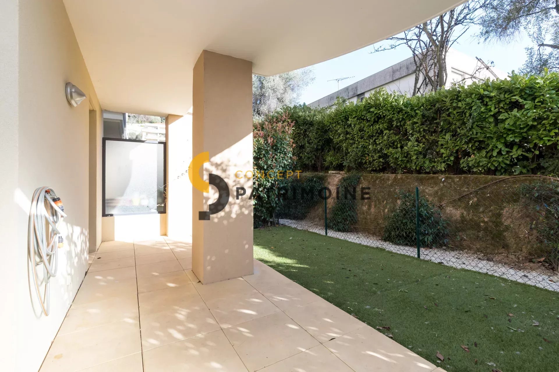 Agence immobilière de 