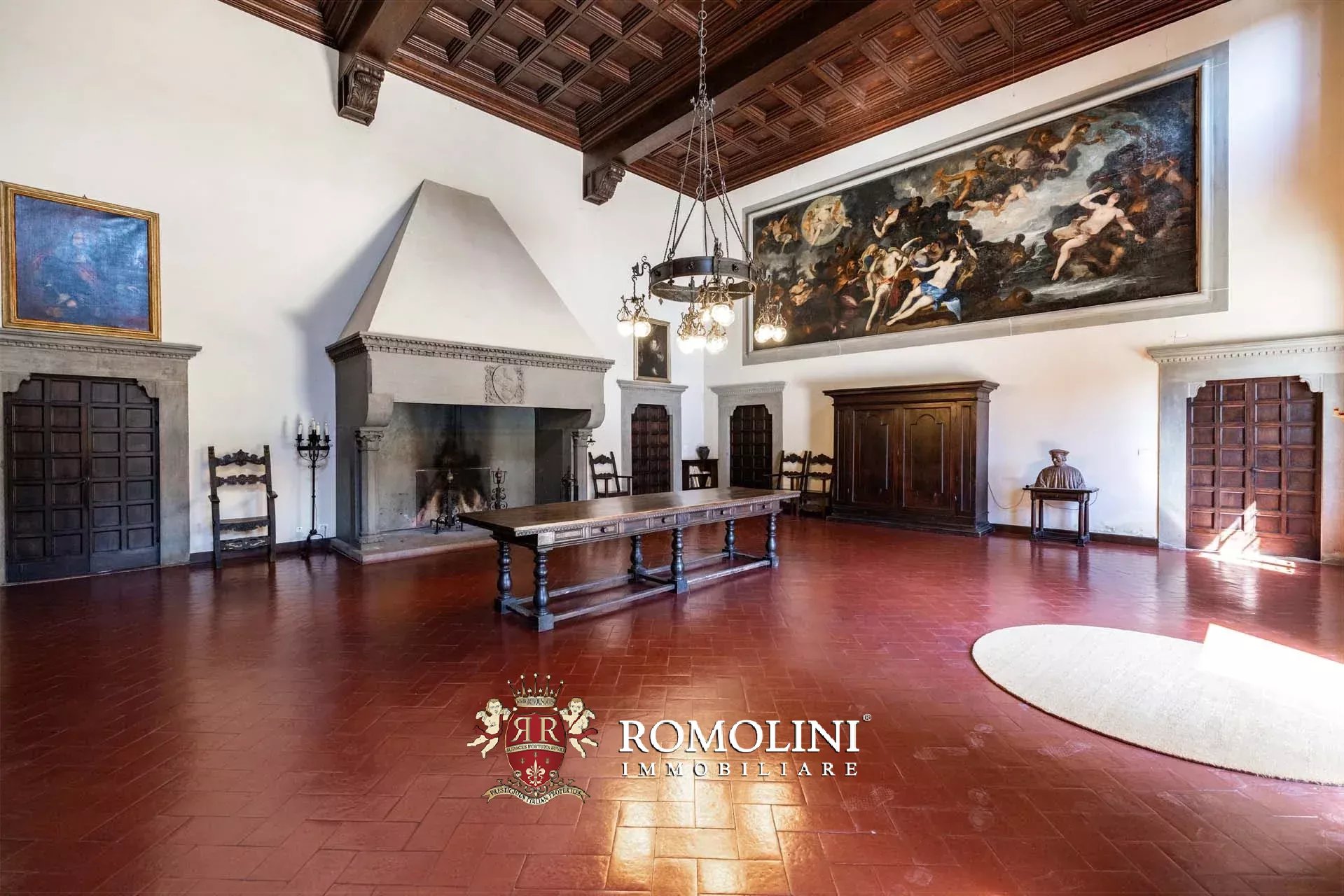 60 Bedroom Chateau's Image 17