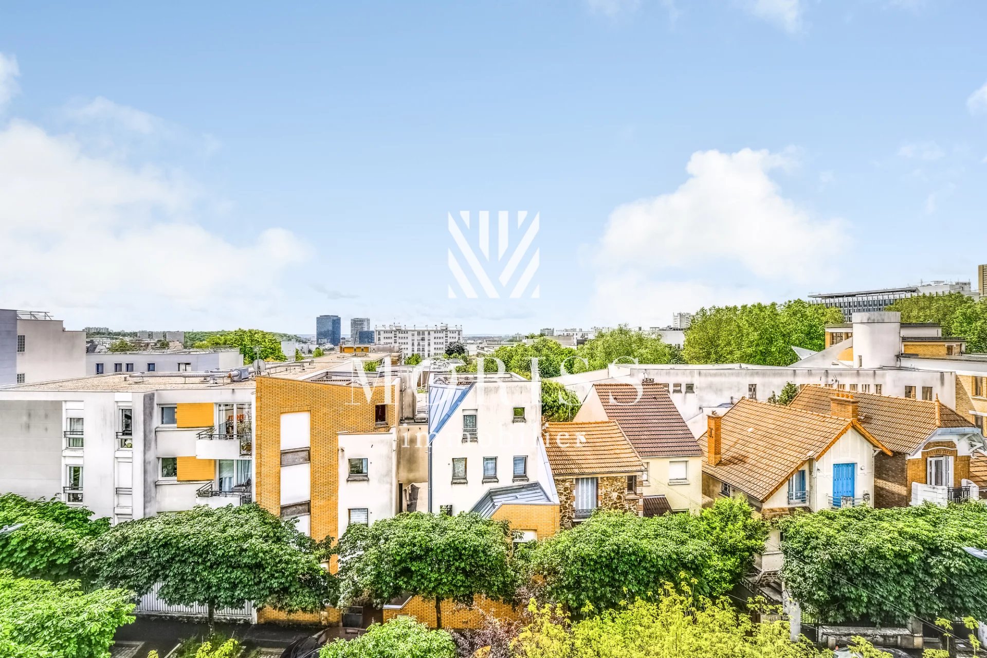 APPARTEMENT 3 PIECES 60M2 - SECTEUR MAIRIE DE MONTREUIL - Image Array