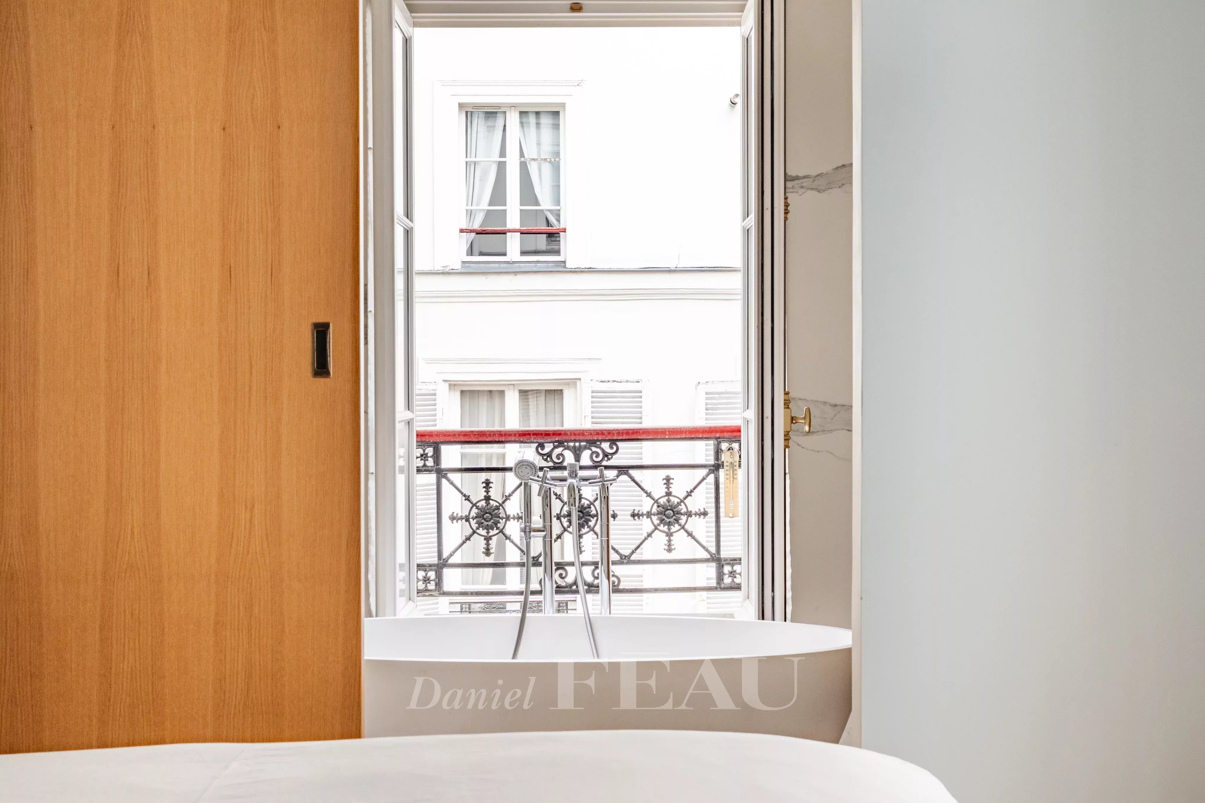 Sale Apartment Paris 6th