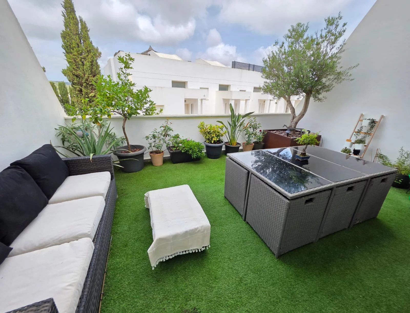 Renovated 3-bedroom townhouse for sale in Roca Llisa, Ibiza