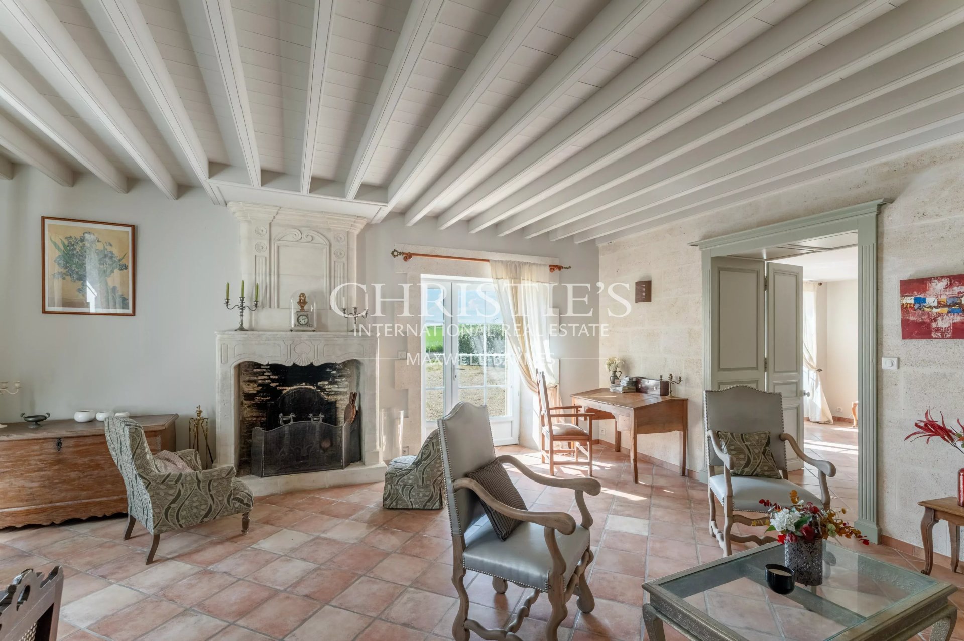 13 Bedroom Villa/Townhouse's Image 7