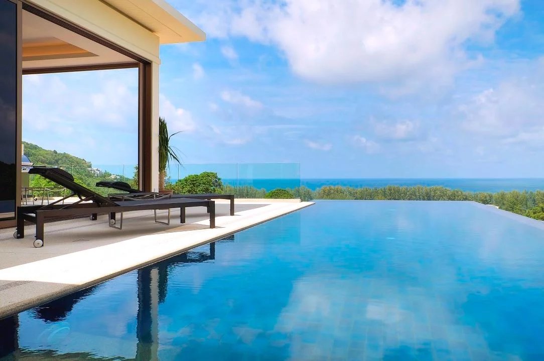 Très belles villas avec une vue imprenable sur la mer