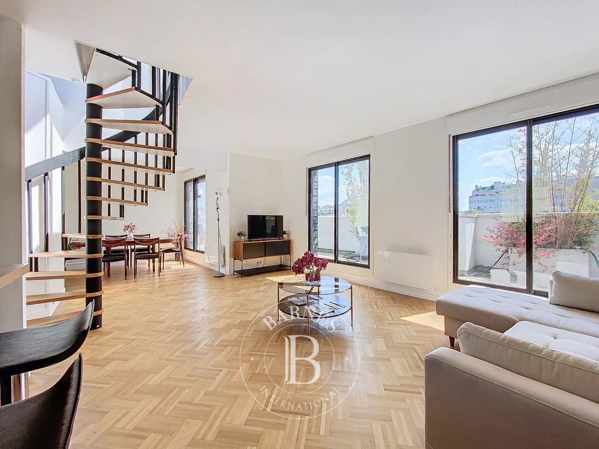 Appartement Paris 75016  -  ref 84947665 (picture 3)