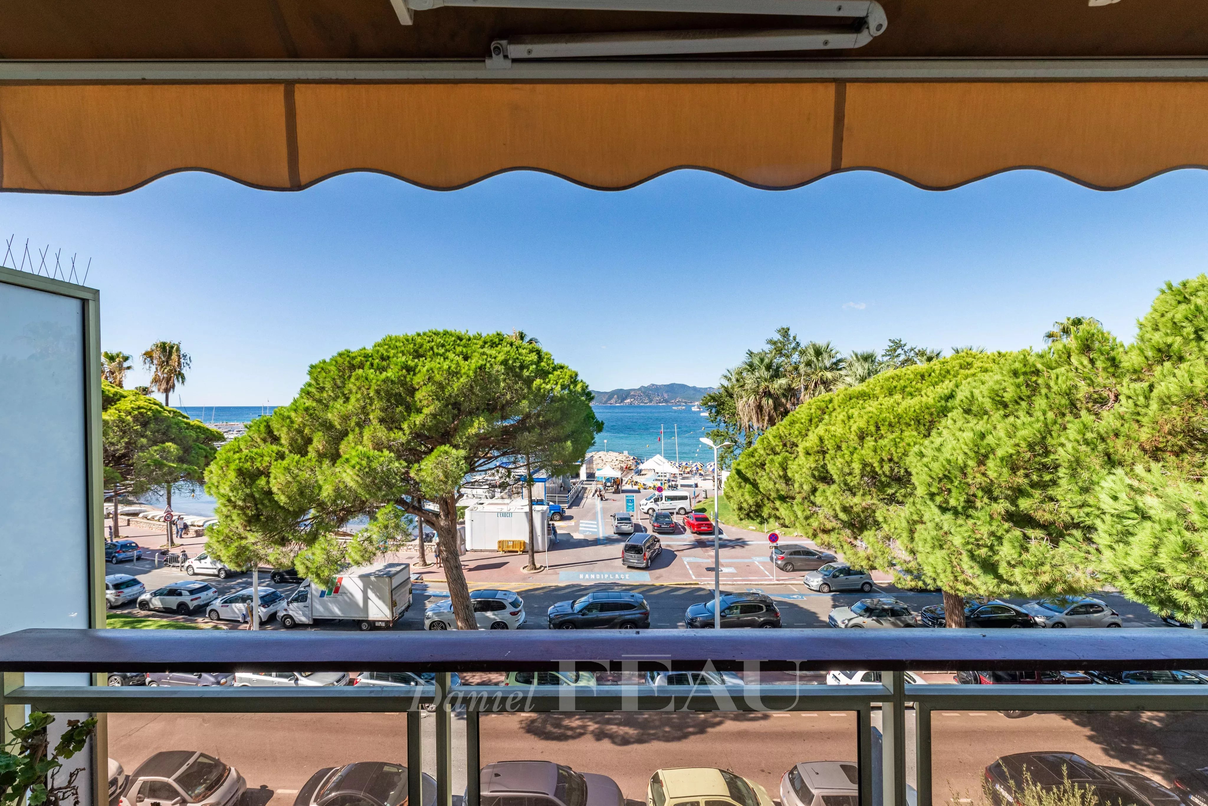 Cannes – A luxurious 4-bed apartment