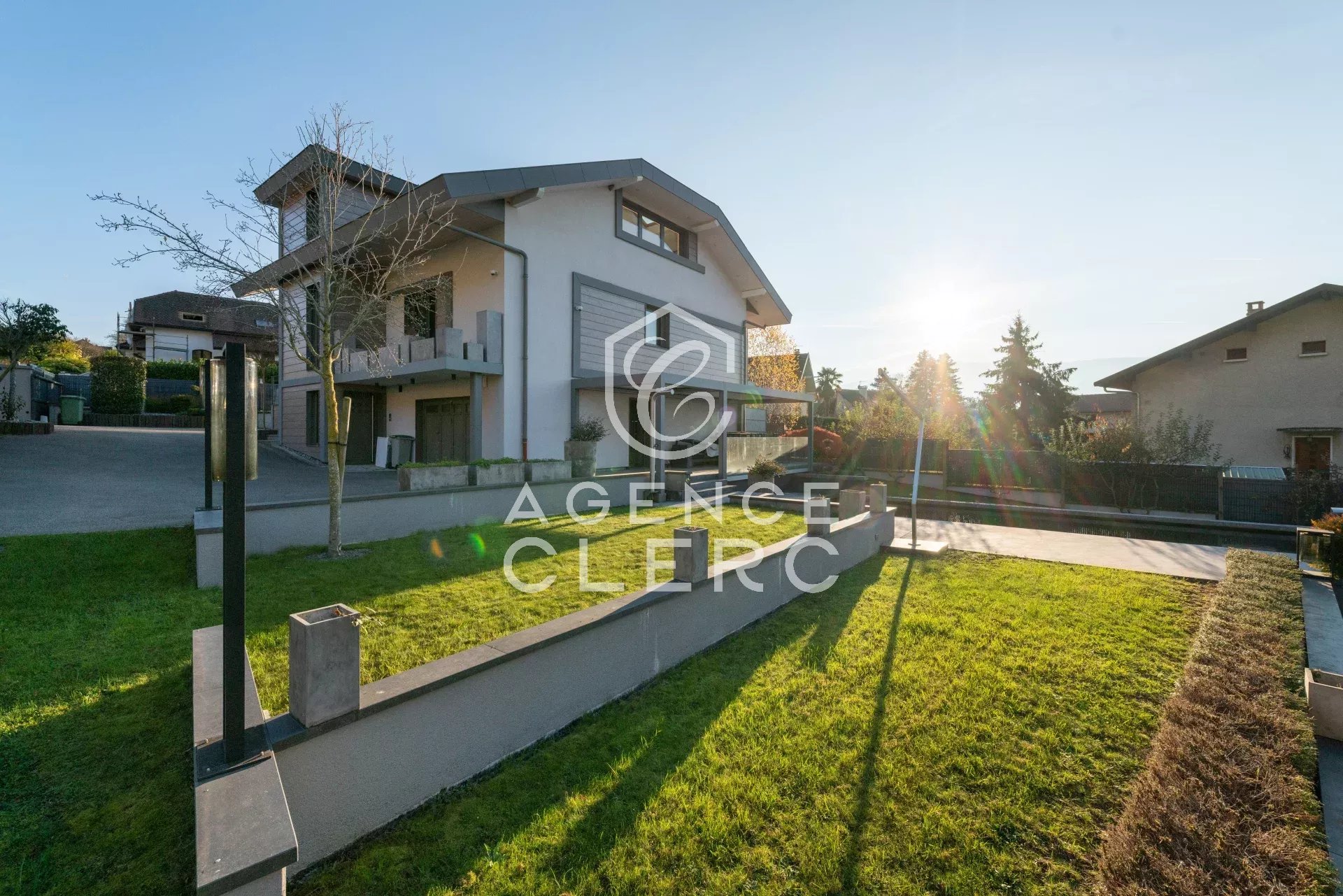 7 Bedroom Villa/Townhouse's Image 10