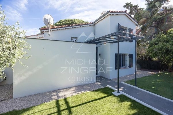 Rare Opportunity - Cannes Pointe Croisette - Villa in a Gated Estate — photo 3