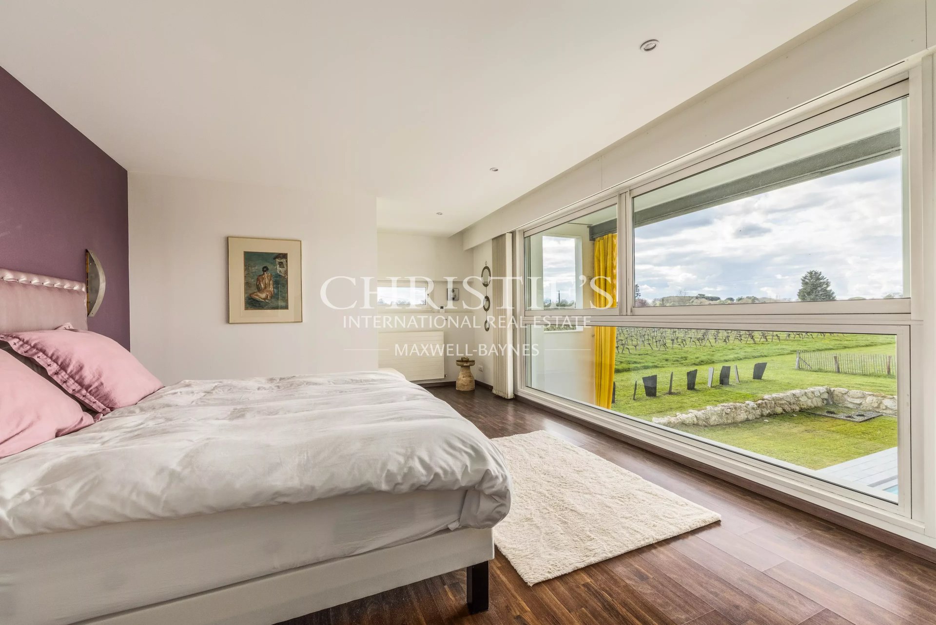 4 Bedroom Villa/Townhouse's Image 11