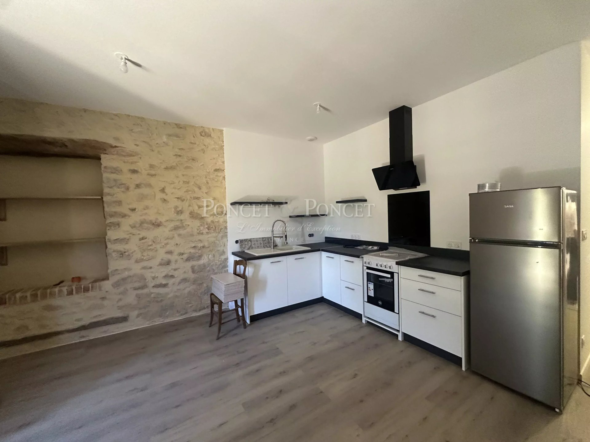 12 Bedroom Villa/Townhouse's Image 38