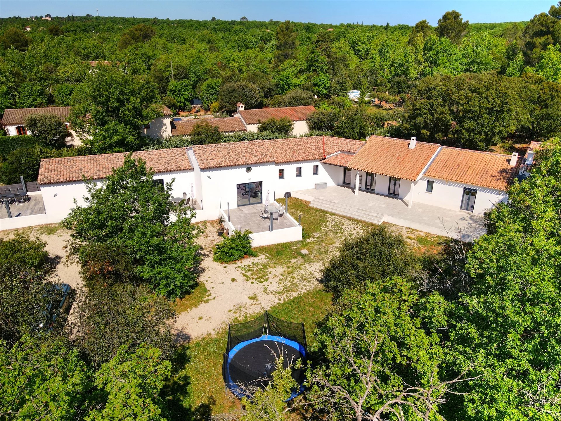 House in Regusse - view 1