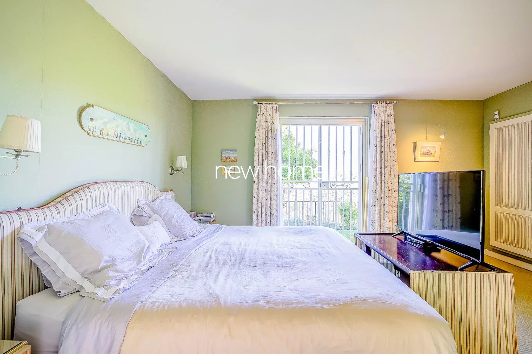 Villa dans un domaine prestigieux avec vue panoramique