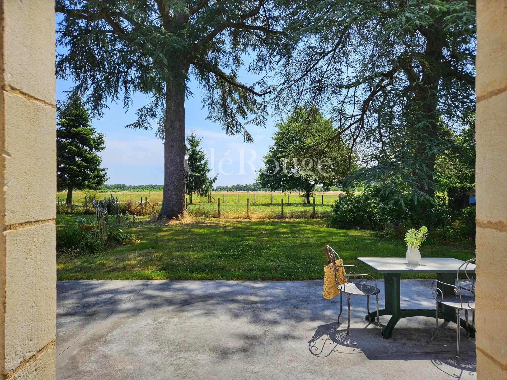 House in Pessac-sur-Dordogne - Image 3