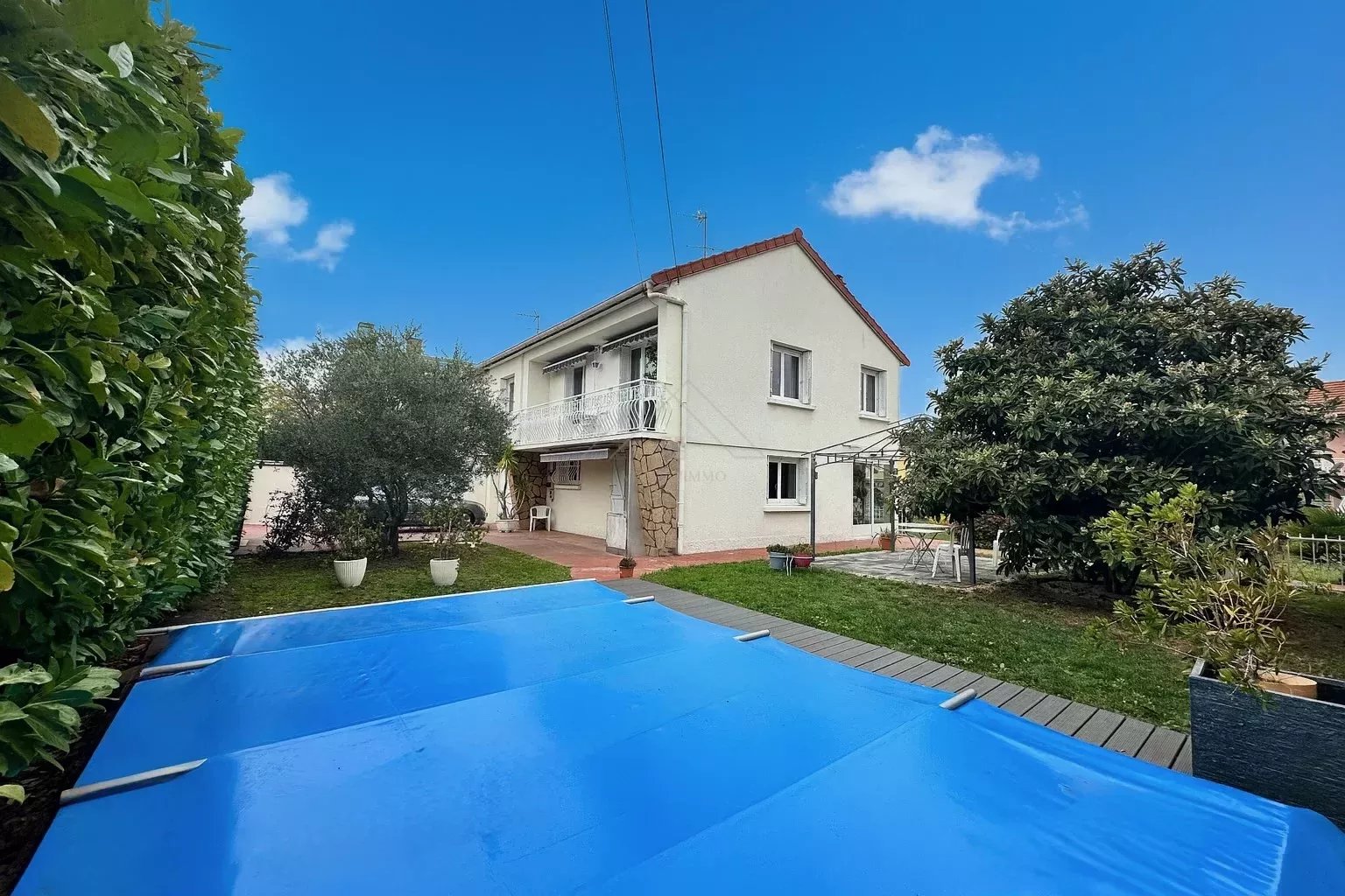 Agence immobilière de 