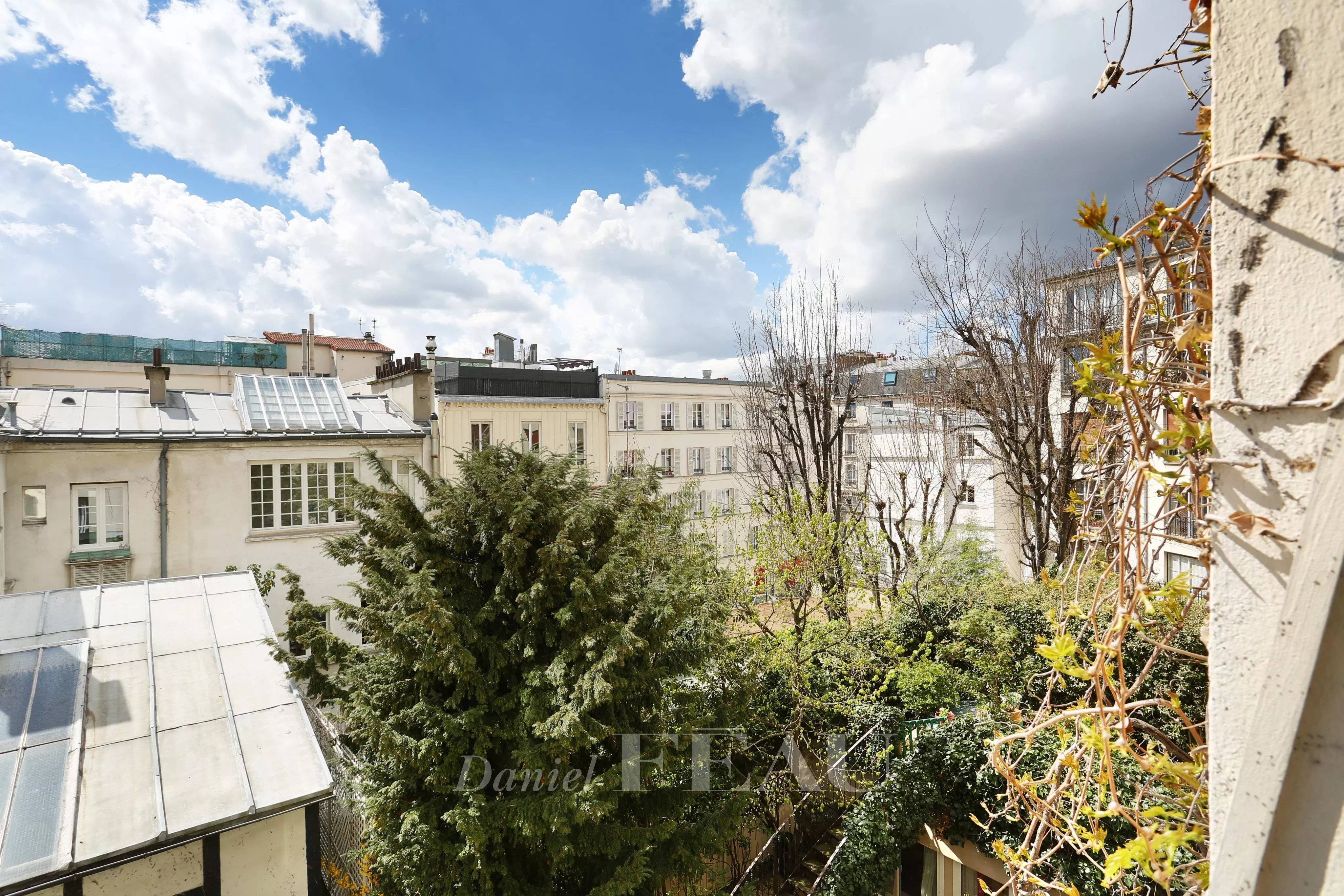 Rental Apartment Paris 18th