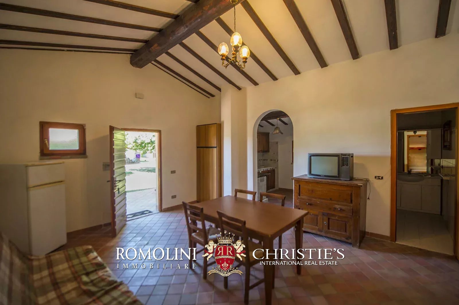 7 Bedroom Vineyard's Image 20