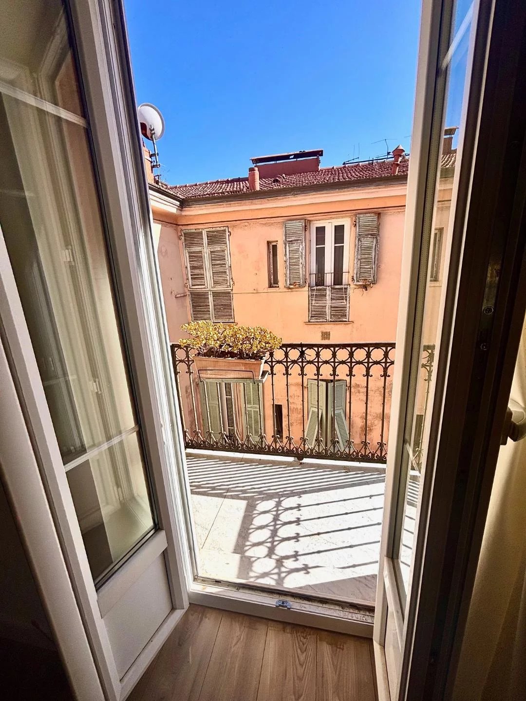 Rental Apartment - Nice Carabacel