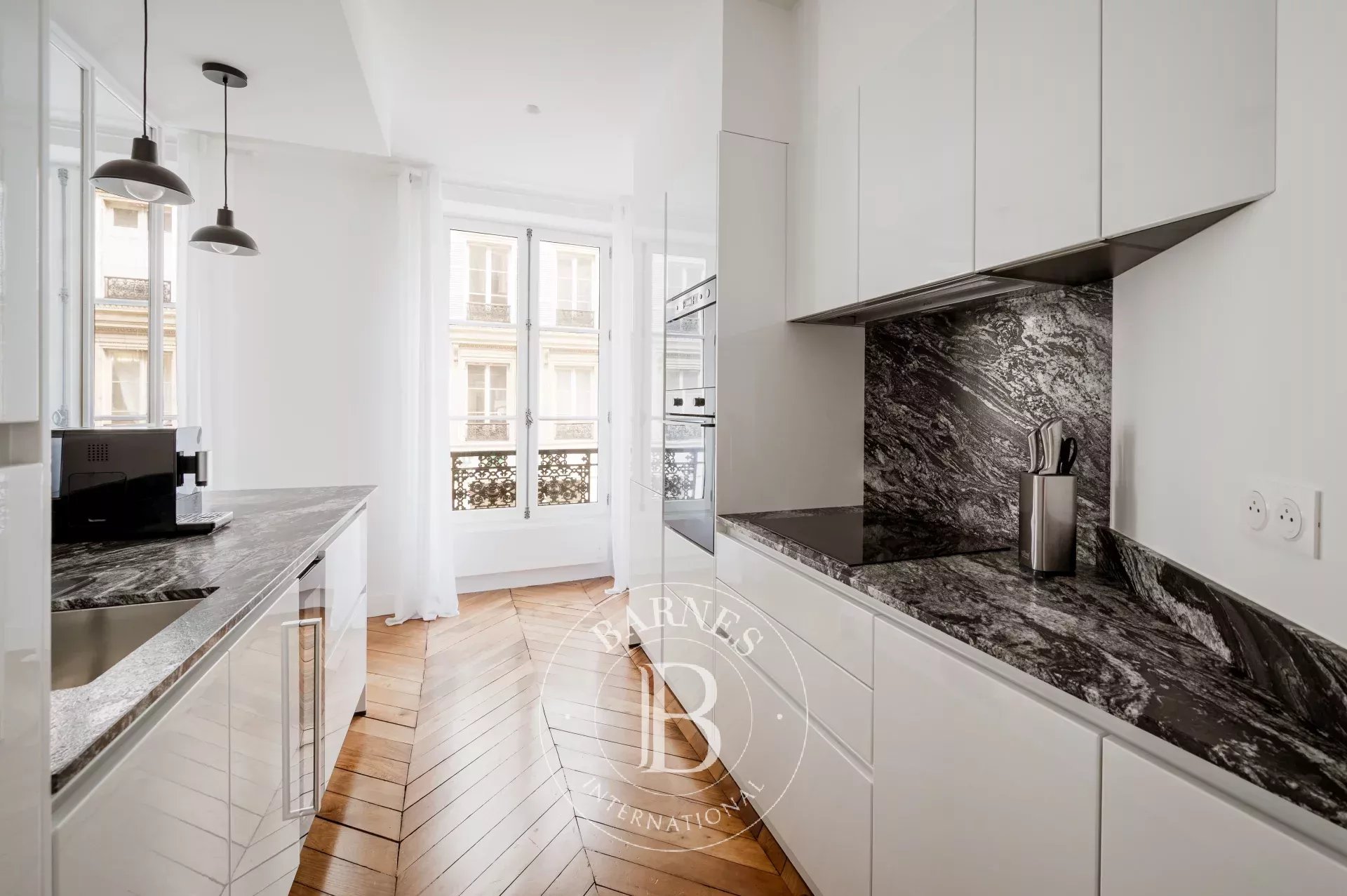 Apartment Paris 75009  -  ref 86691548 (picture 3)