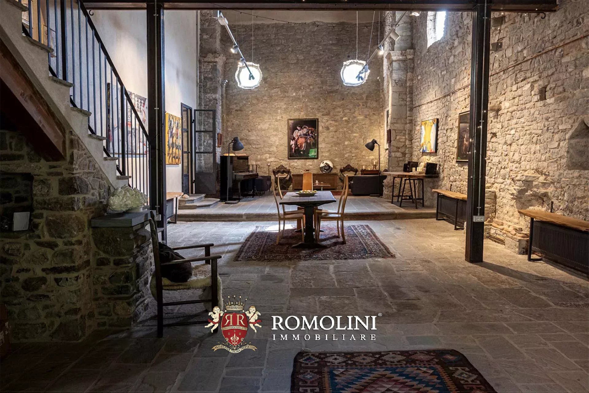 10 Bedroom Villa/Townhouse's Image 26