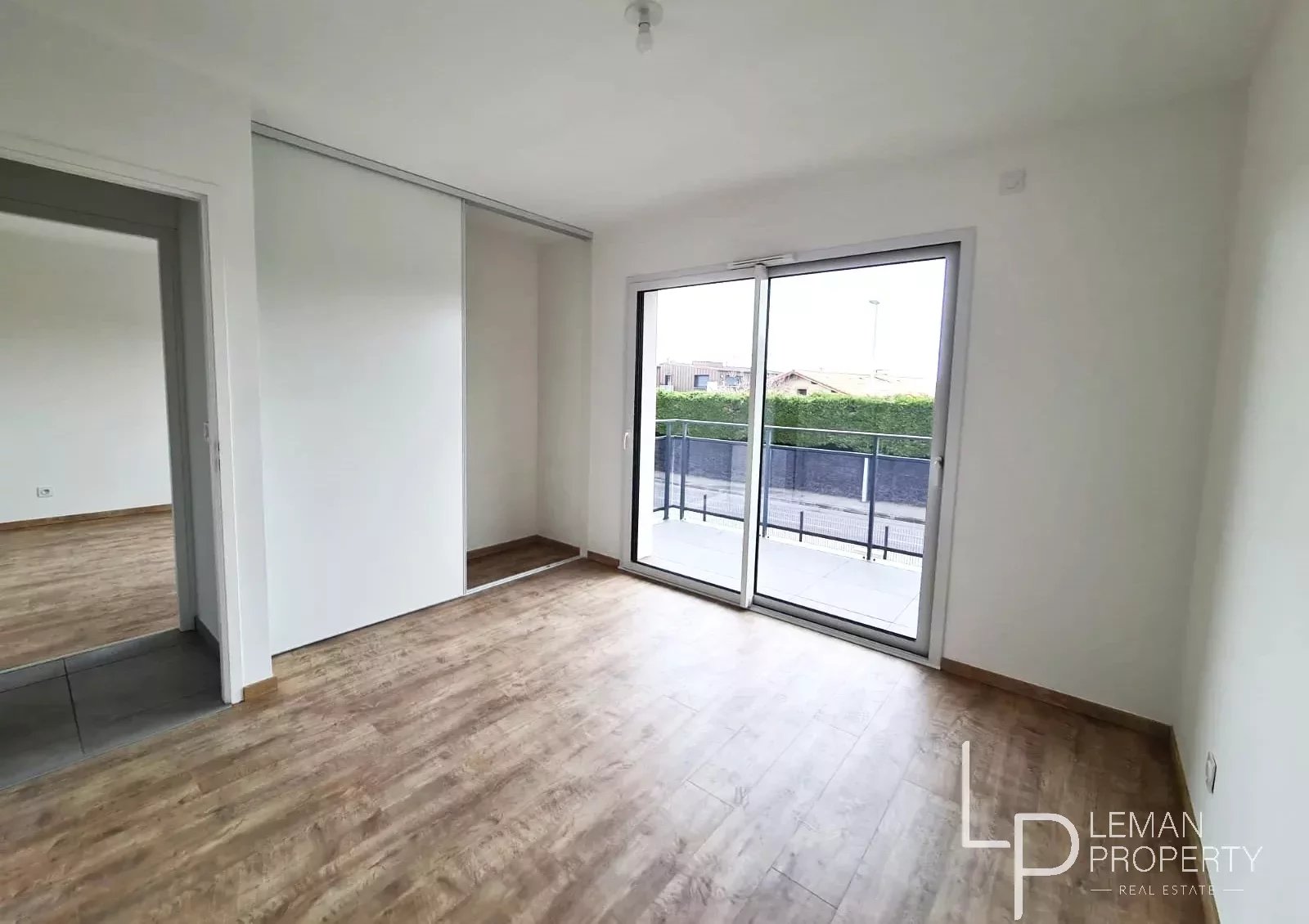 appartement de 95.9 m2 comprenant 4 pièces