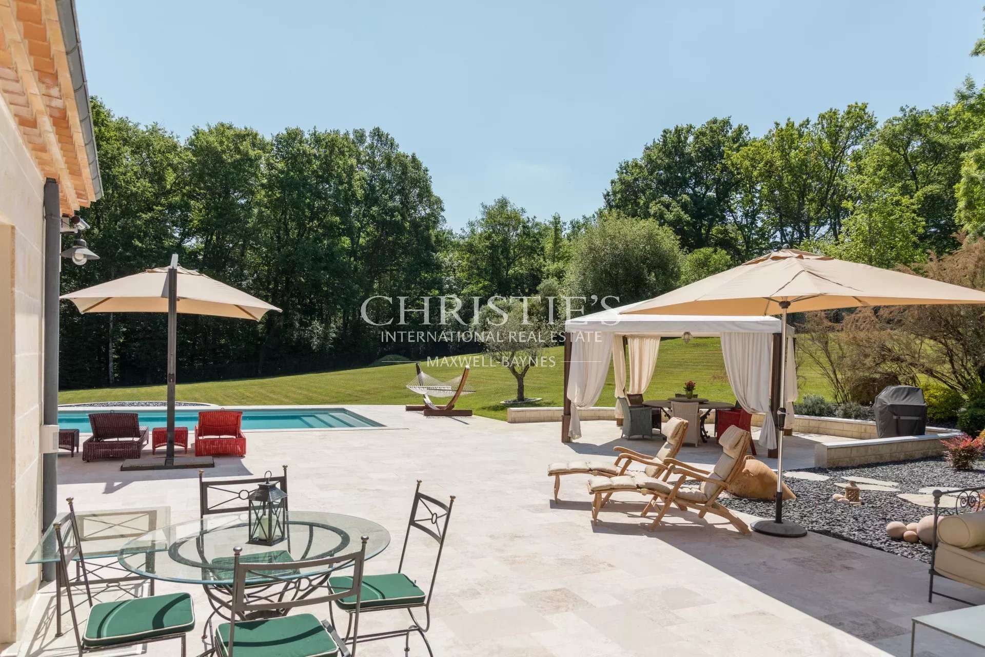 4 Bedroom Villa/Townhouse's Image 20