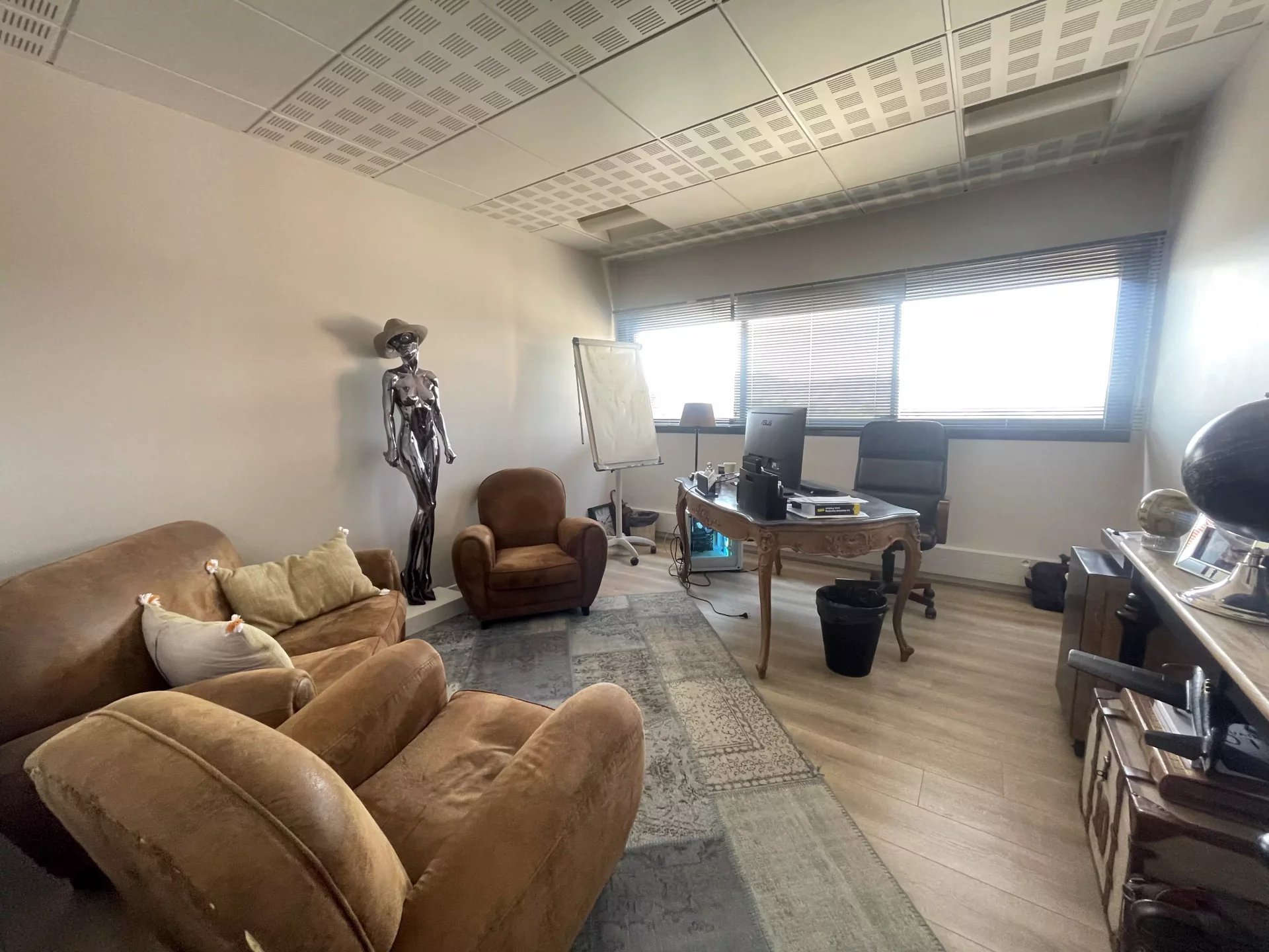 Location Bureau Mouans-Sartoux
