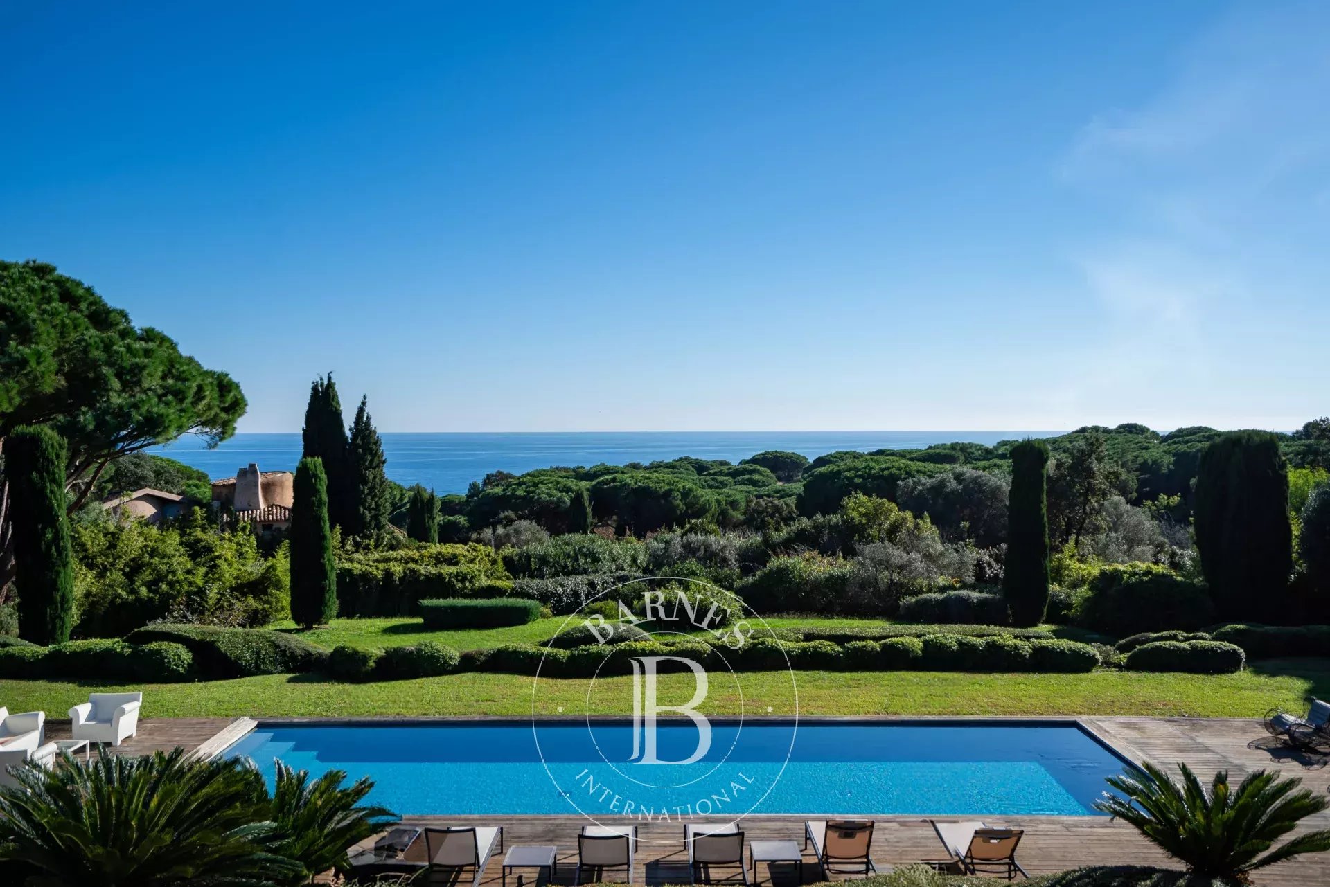 RAMATUELLE - LA QUESSINE - EXCEPTIONAL PROPERTY WITH SEA VIEW - picture 4 title=