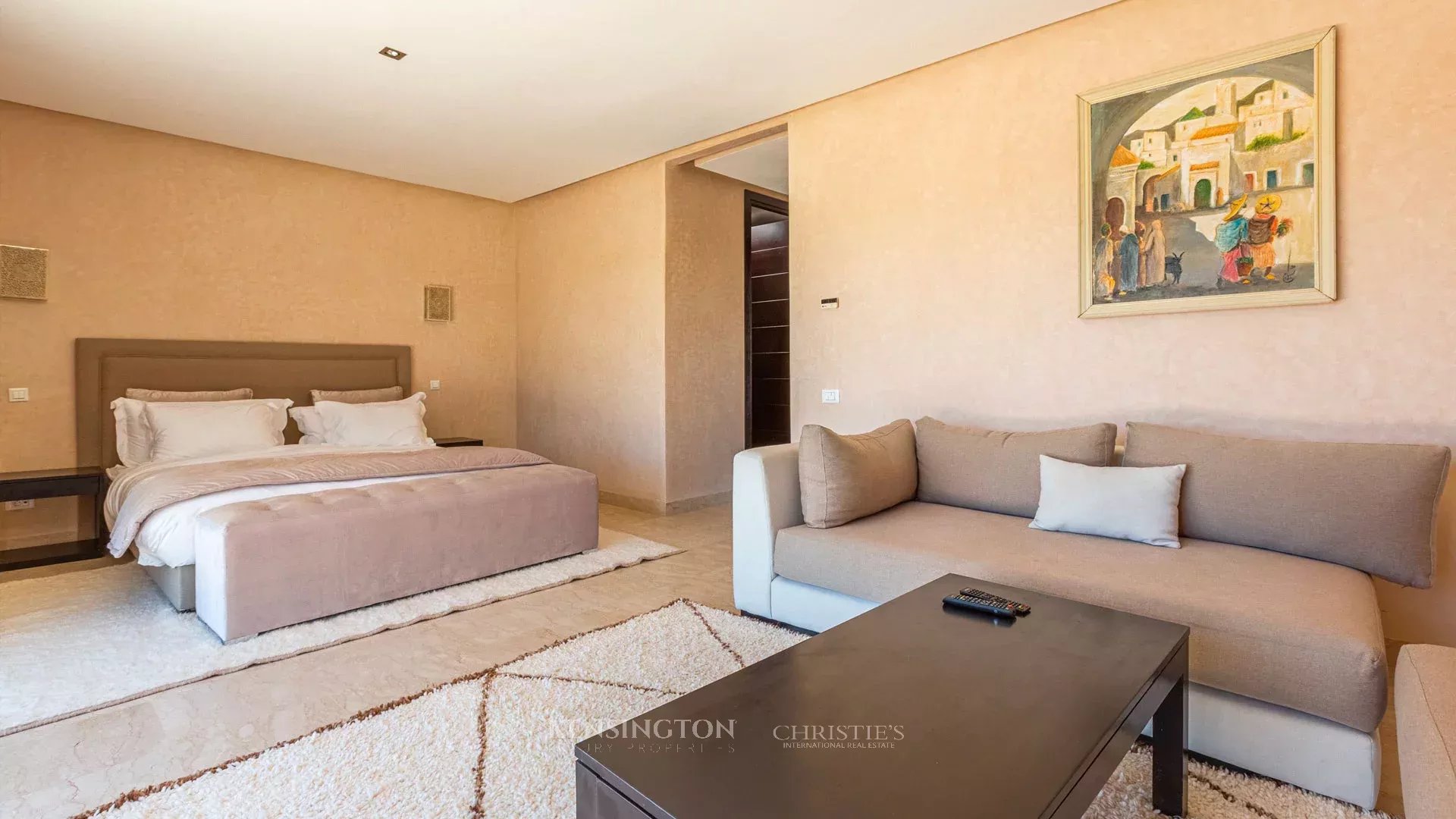 4 Bedroom Villa/Townhouse's Image 14