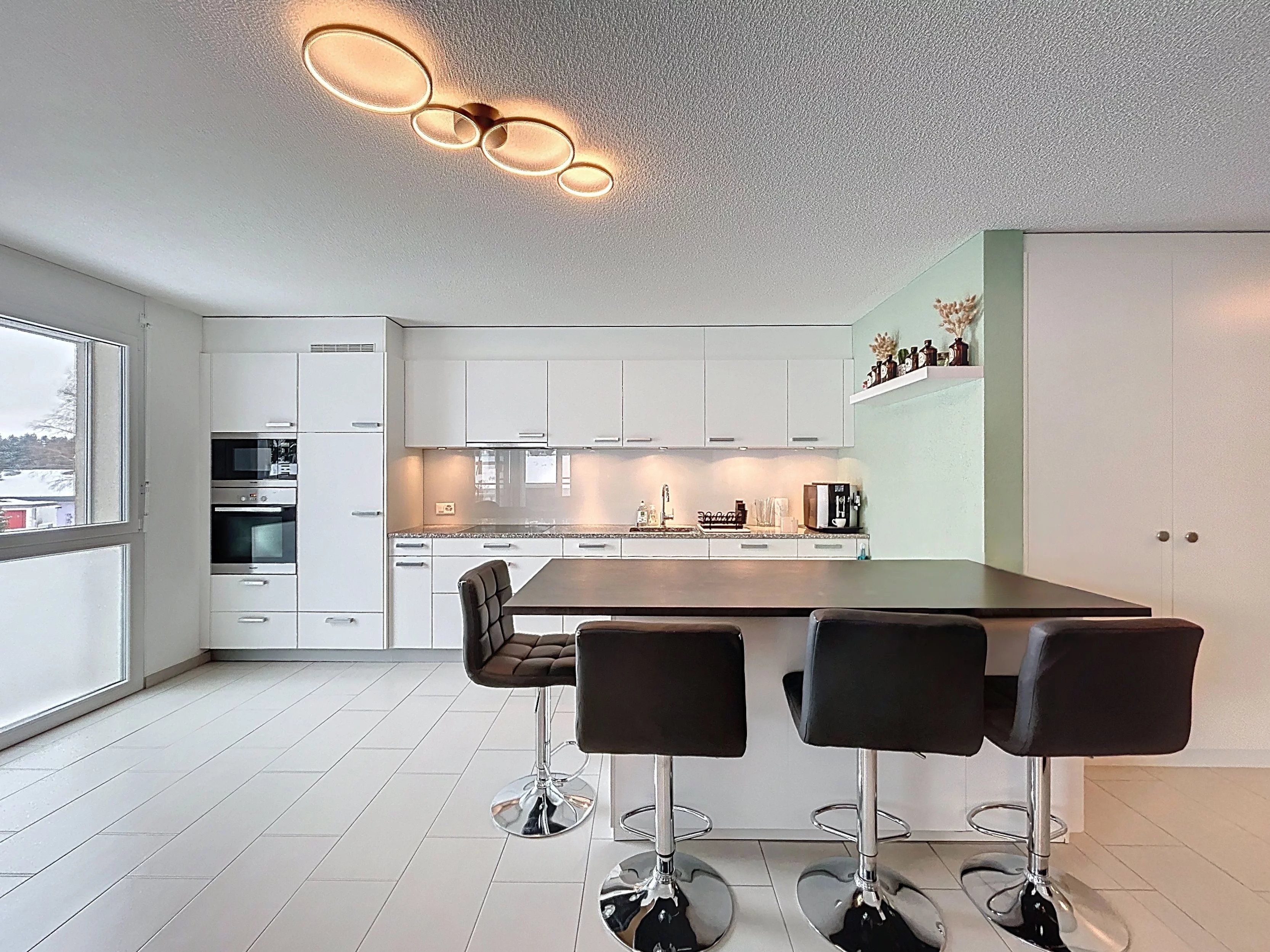 Spacieux et lumineux 4.5 pièces idéalement situé