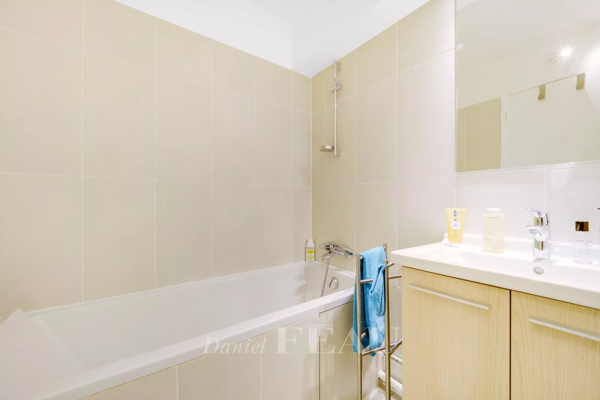 2 Bedroom Apartment/Flat's Image 3
