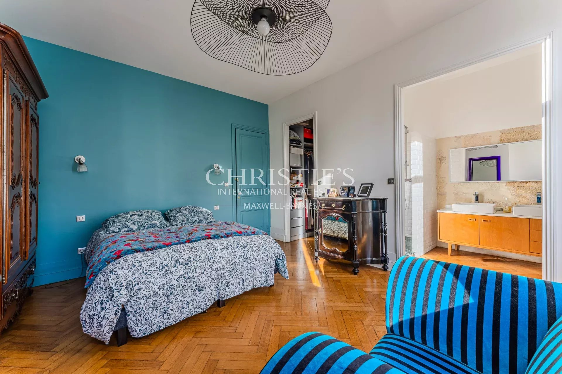 5 Bedroom Villa/Townhouse's Image 9