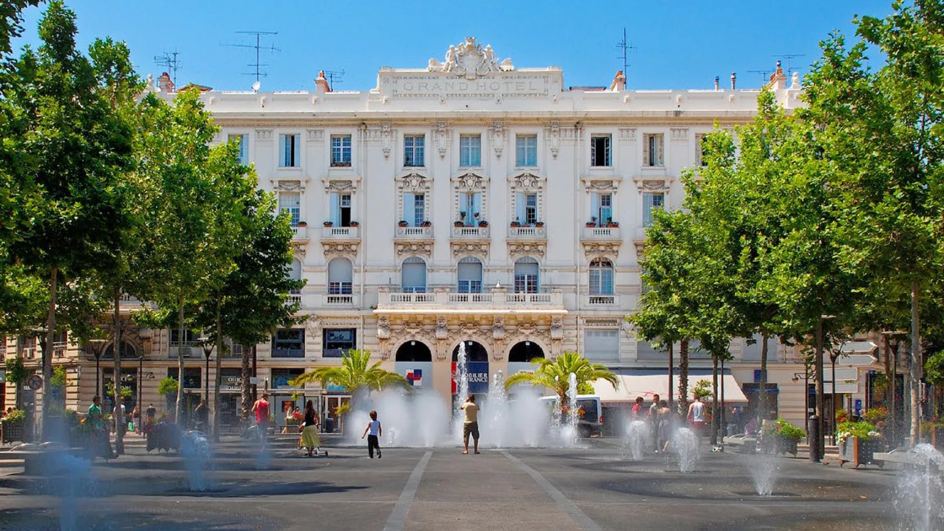 Agence immobilière de 