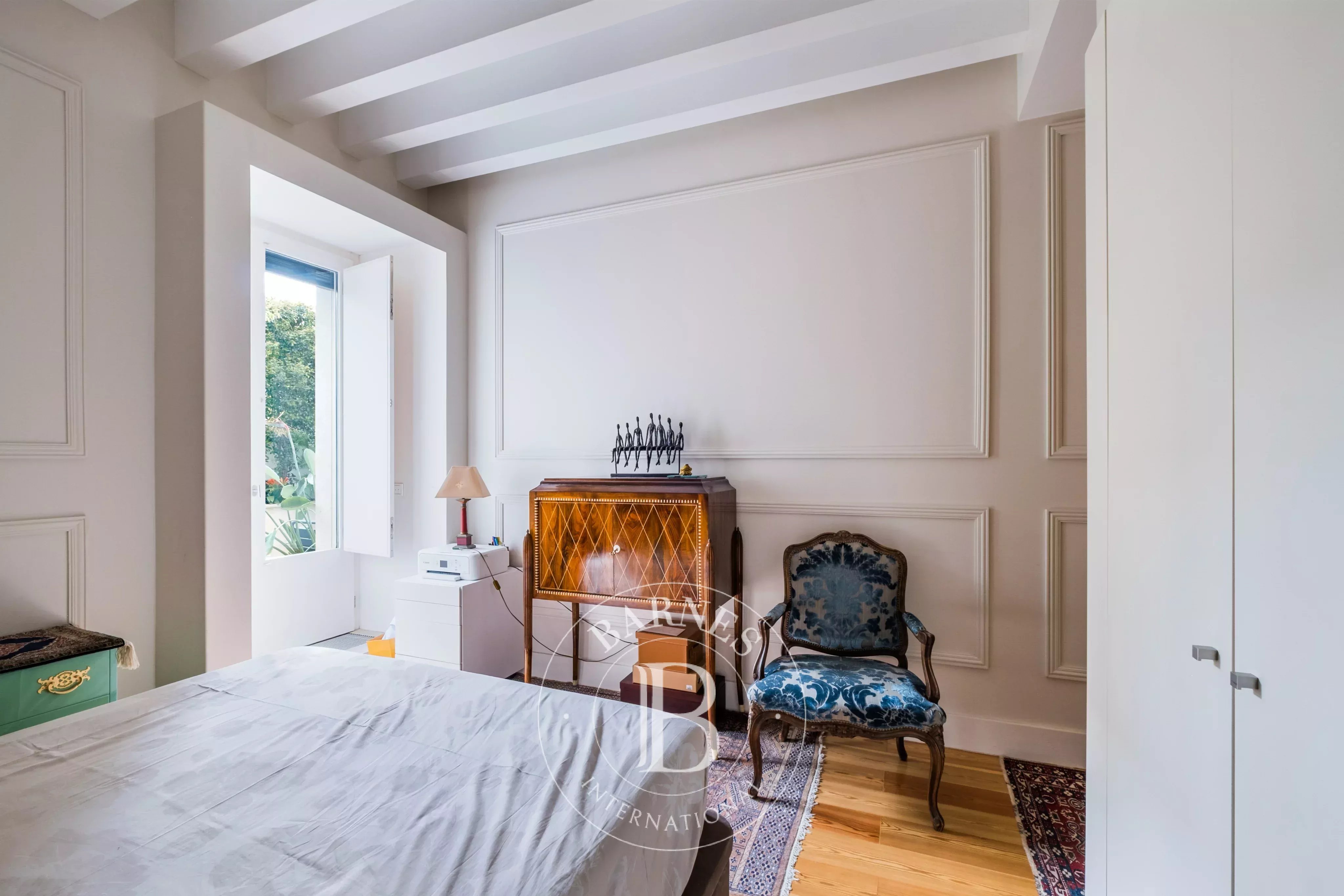 Emplacement, emplacement, emplacement