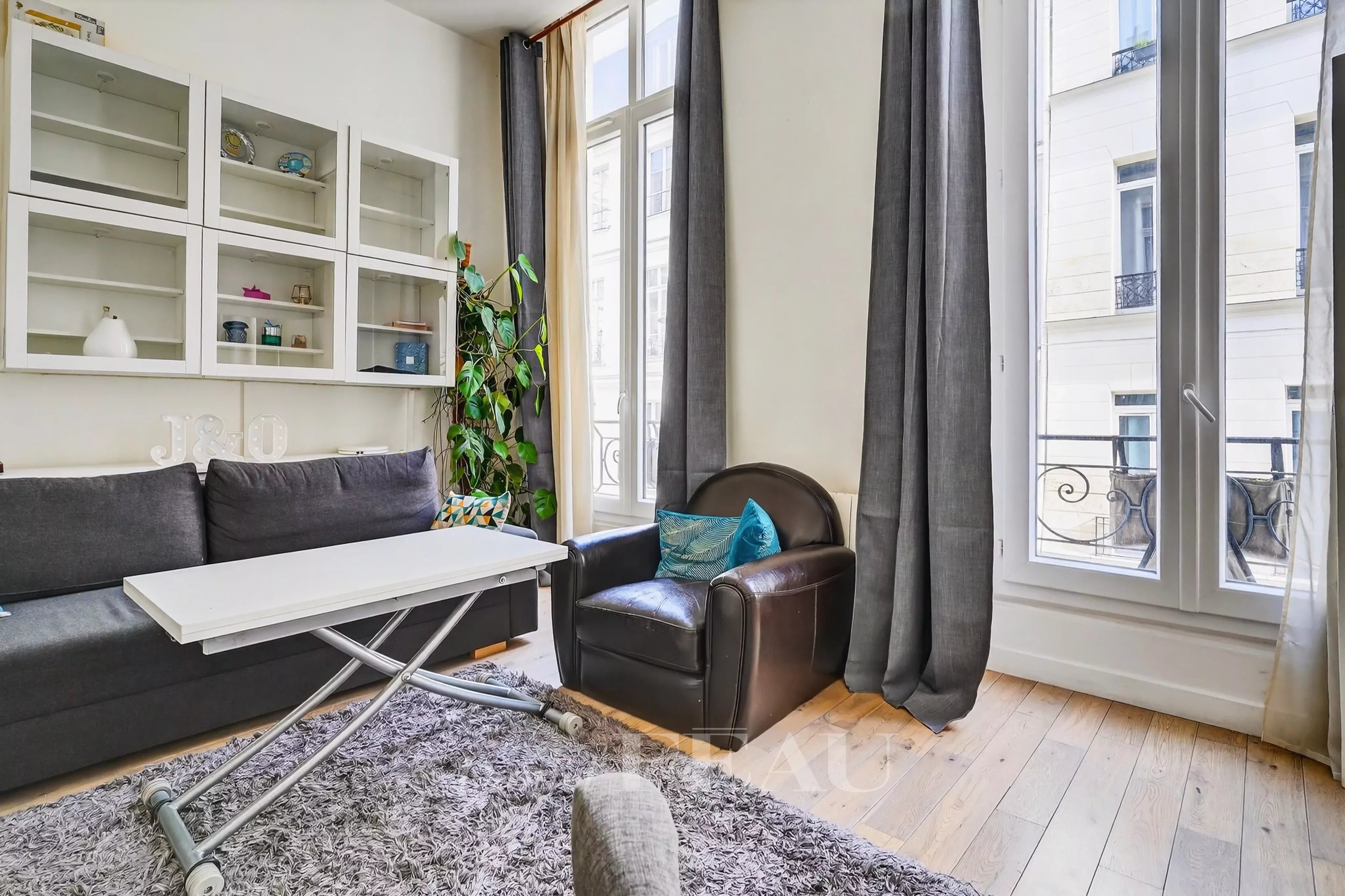 Sale Apartment Paris 2nd