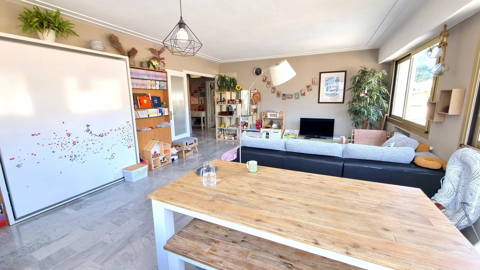 Agence immobilière de 