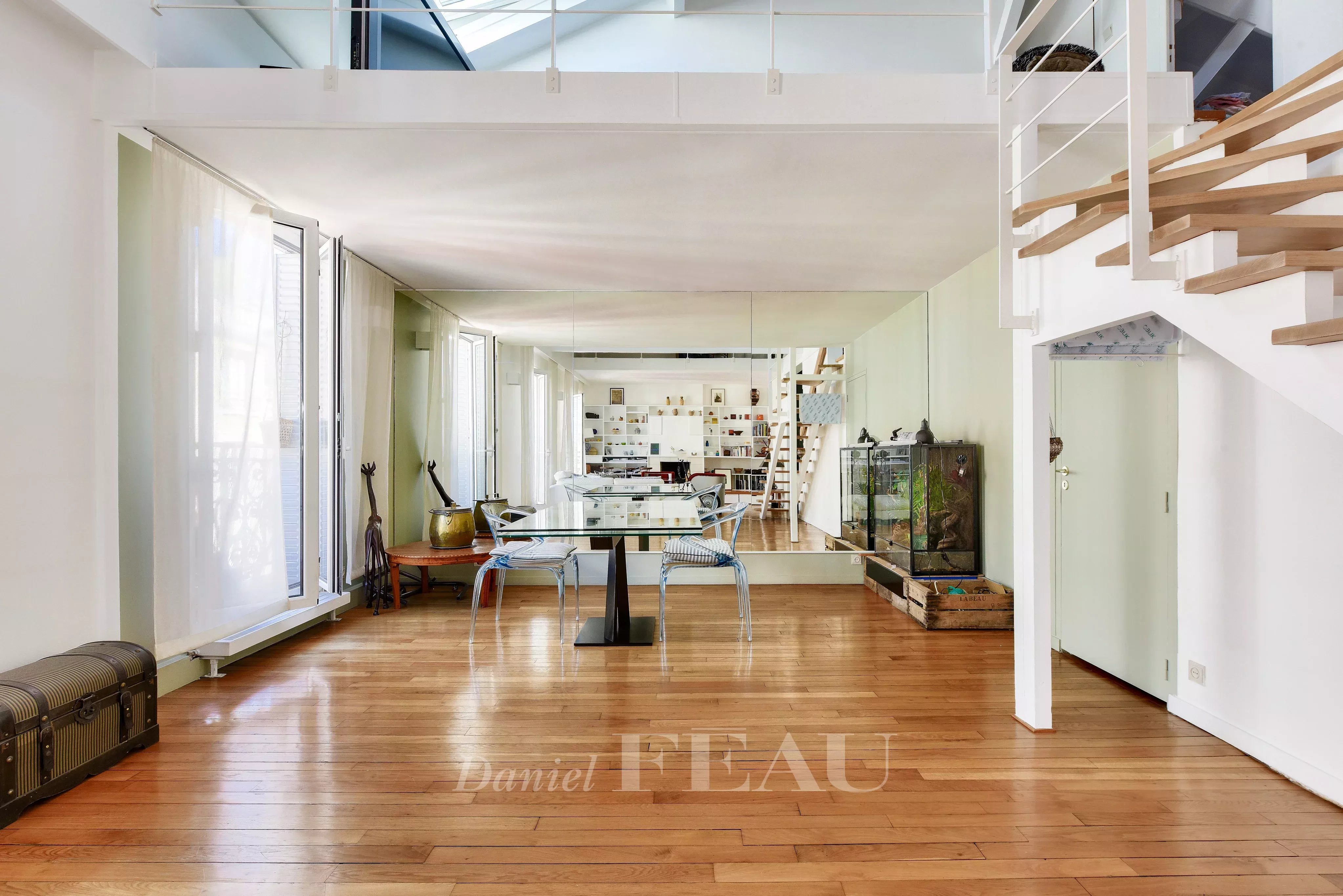 Sale Apartment Paris 15th