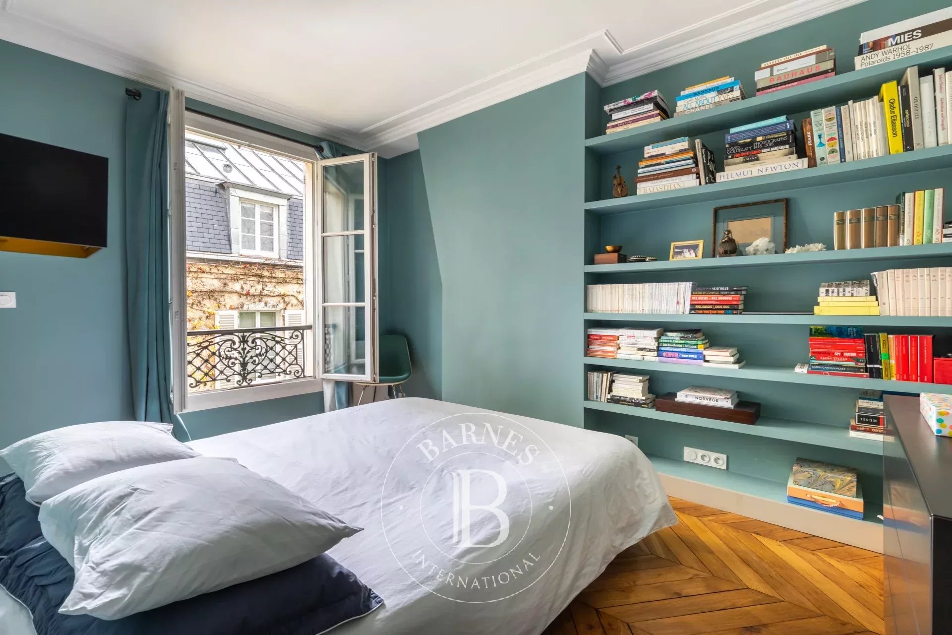 Daire Paris 4ème - picture 14