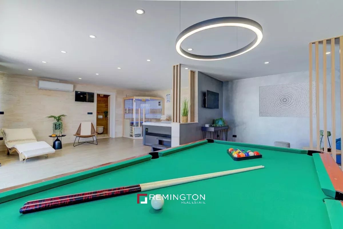 4 Bedroom Villa/Townhouse's Image 7