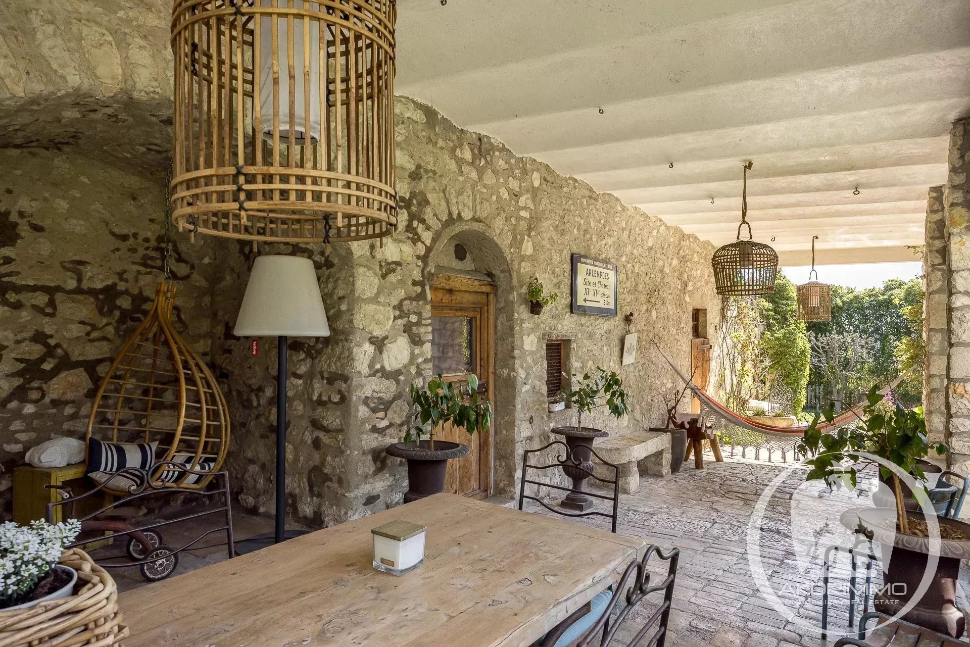 Продажа Дом - Ла Коль-сюр-Лу (La Colle-sur-Loup)