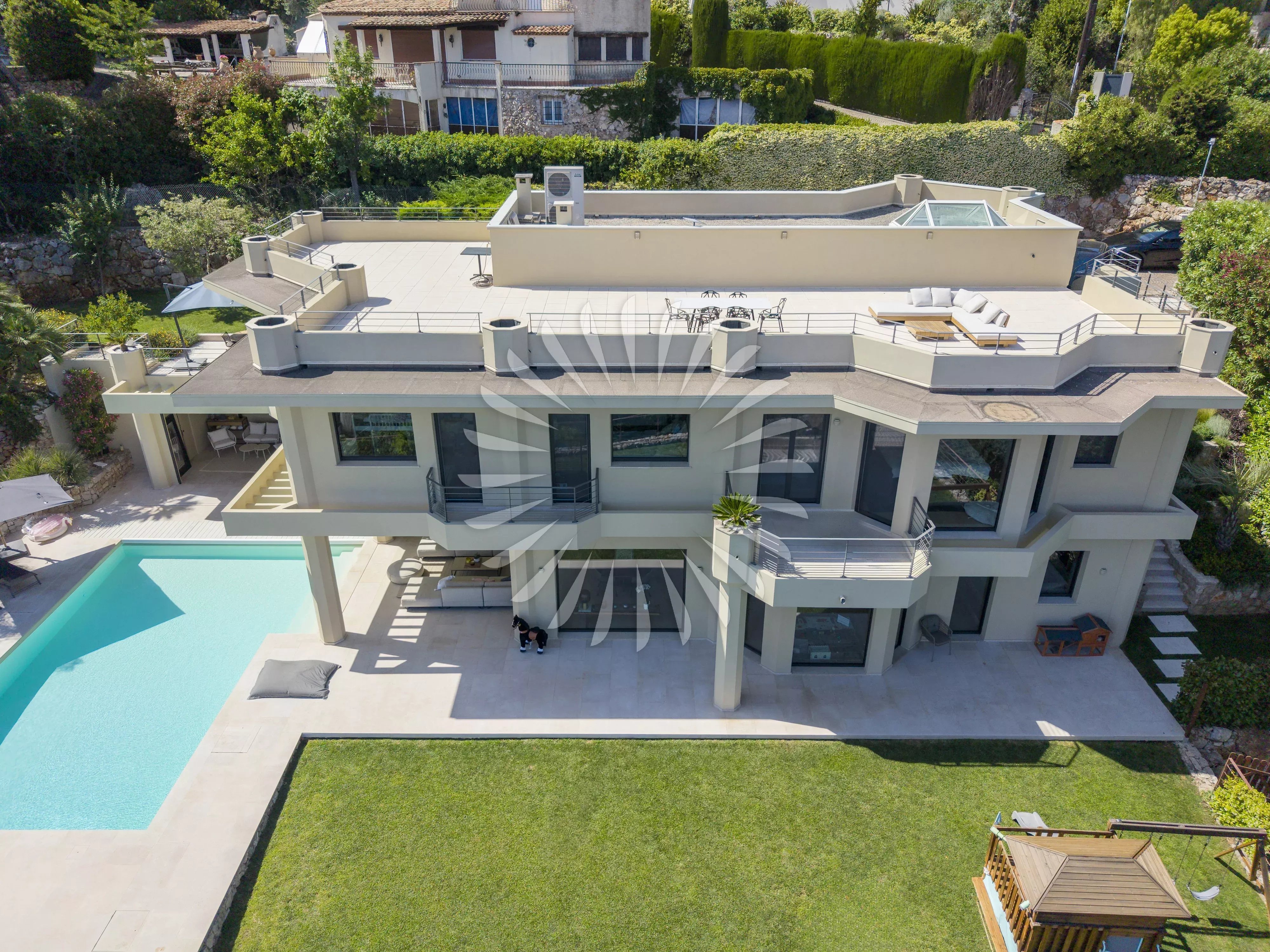 Stunning Villa - Minutes to Monaco