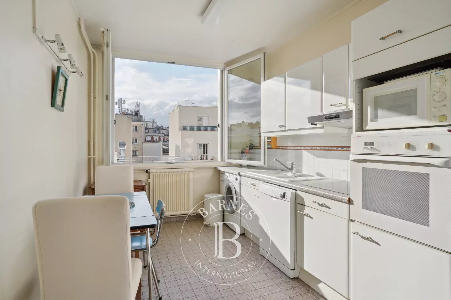 Paris 6 - Rue Madame/Luxembourg - unobstructed views - - picture 10