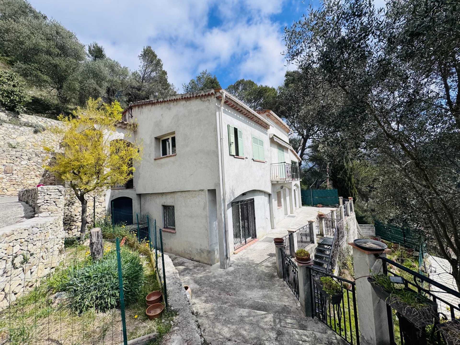 CANTARON MAISON A EC TERRAIN CONSTRUCTIBLE