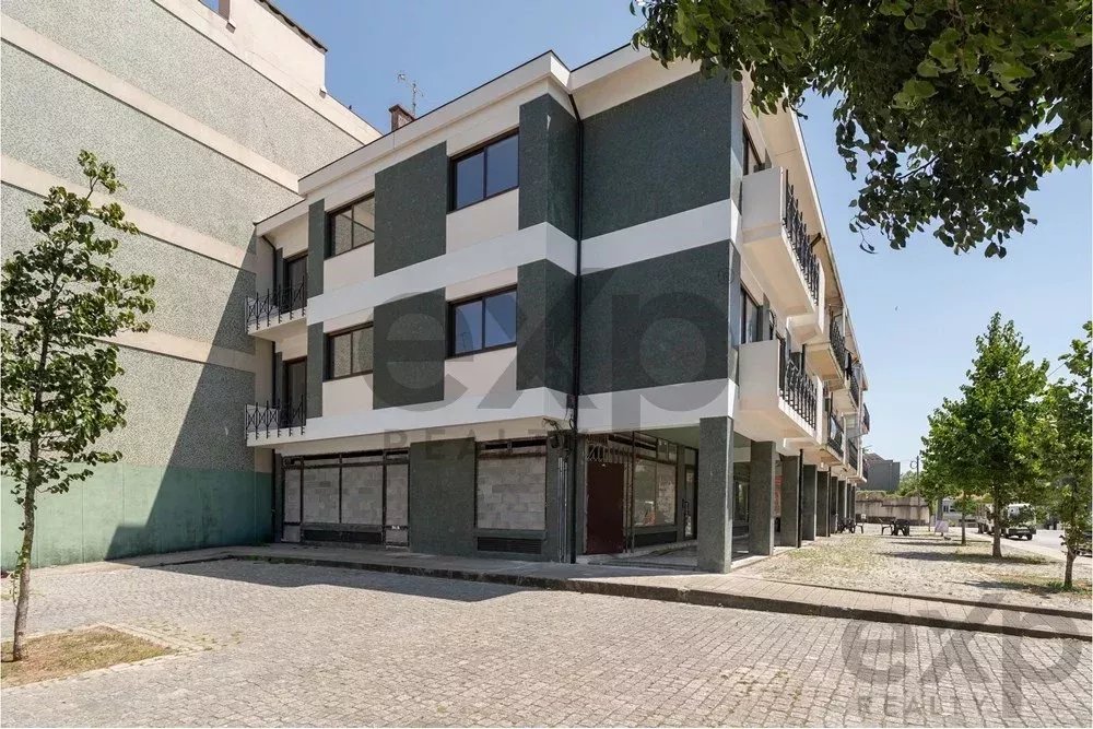 Apartamento Moderno em Porto com Ótimas Facilidades
