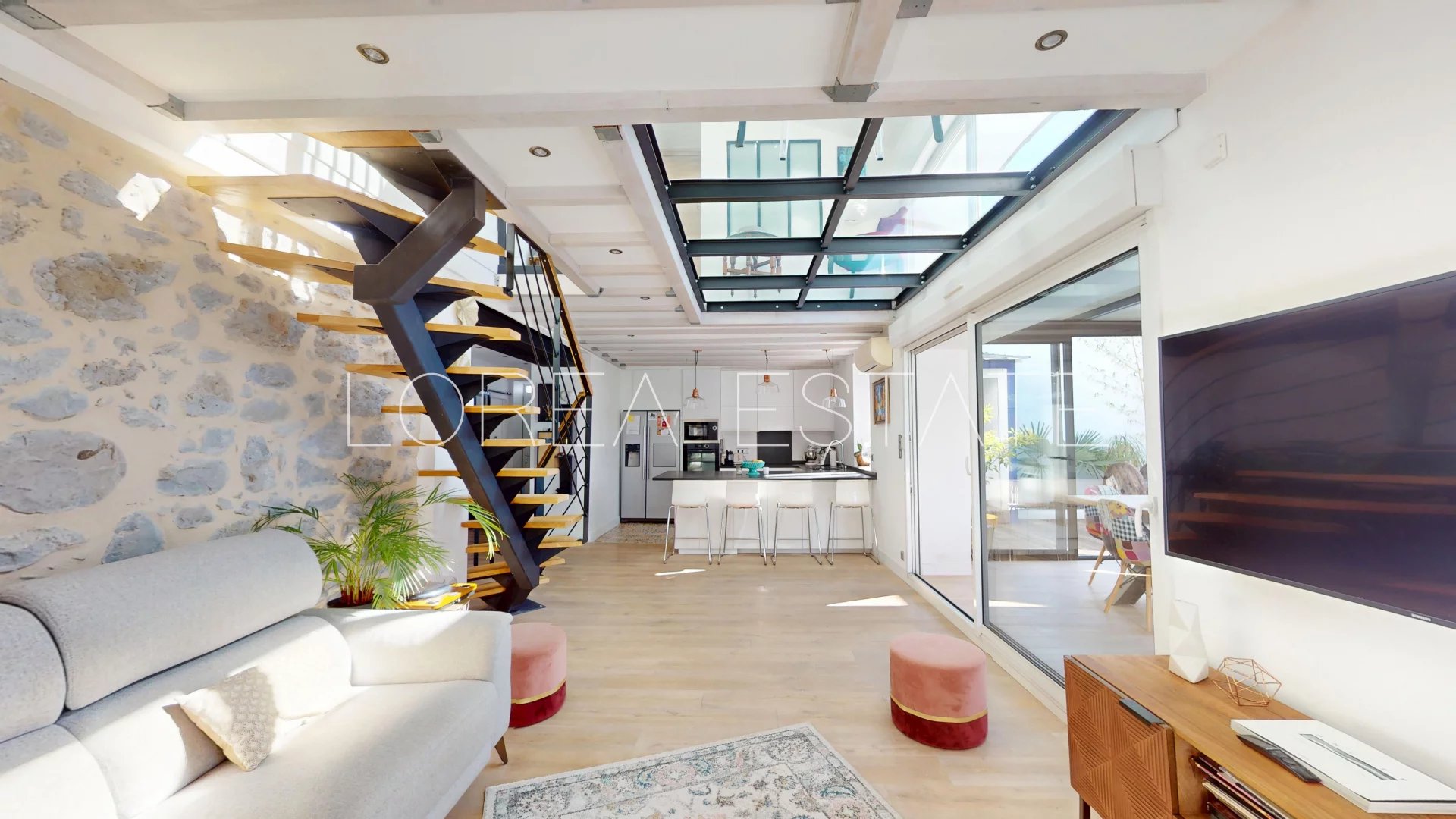 Agence immobilière de 