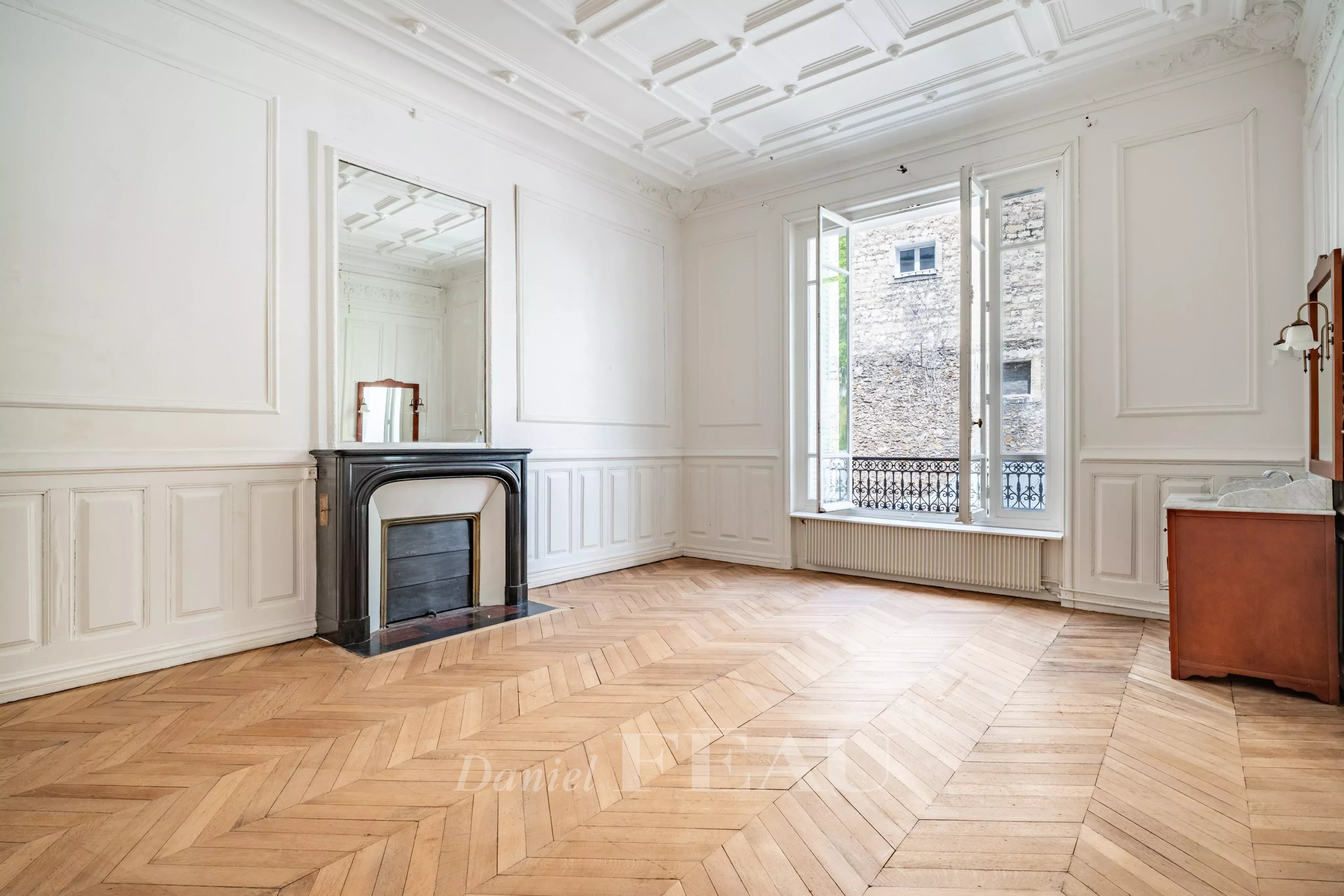 Sale Mansion Paris 16th