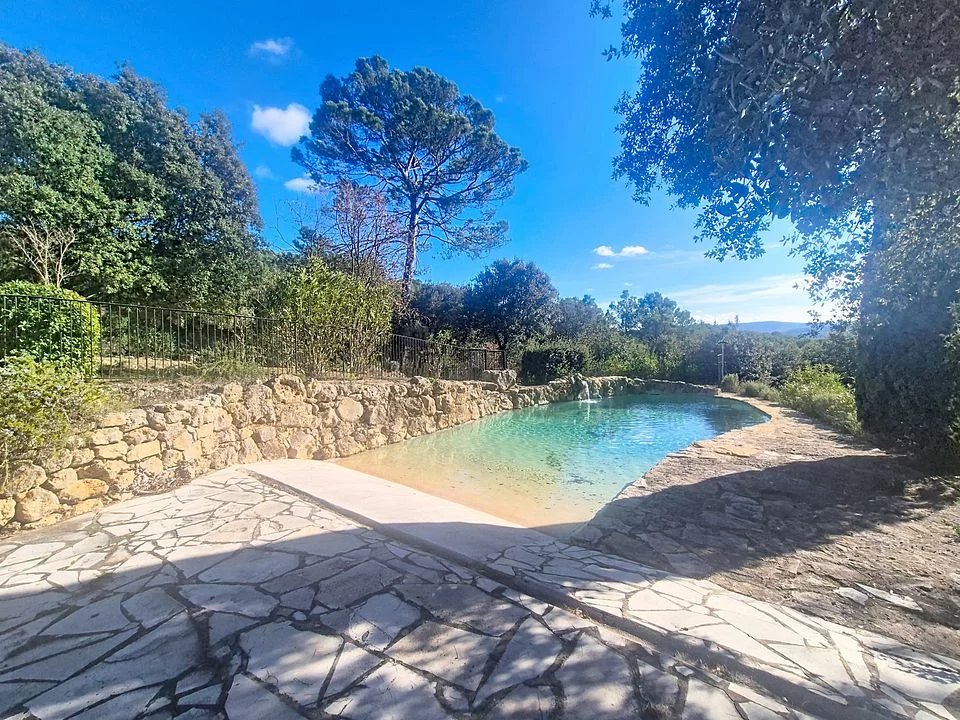 BEAUTIFUL STONE PROPERTY WITH  POOL