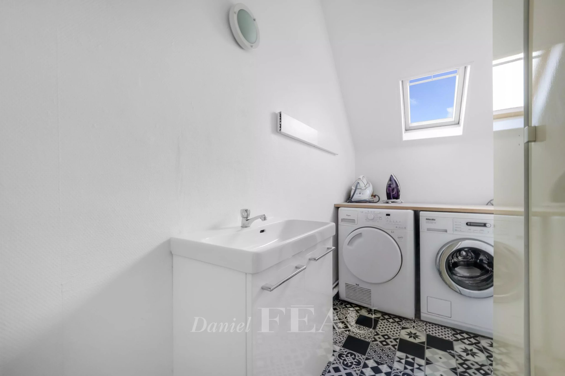 5 Bedroom Apartment/Flat's Image 10