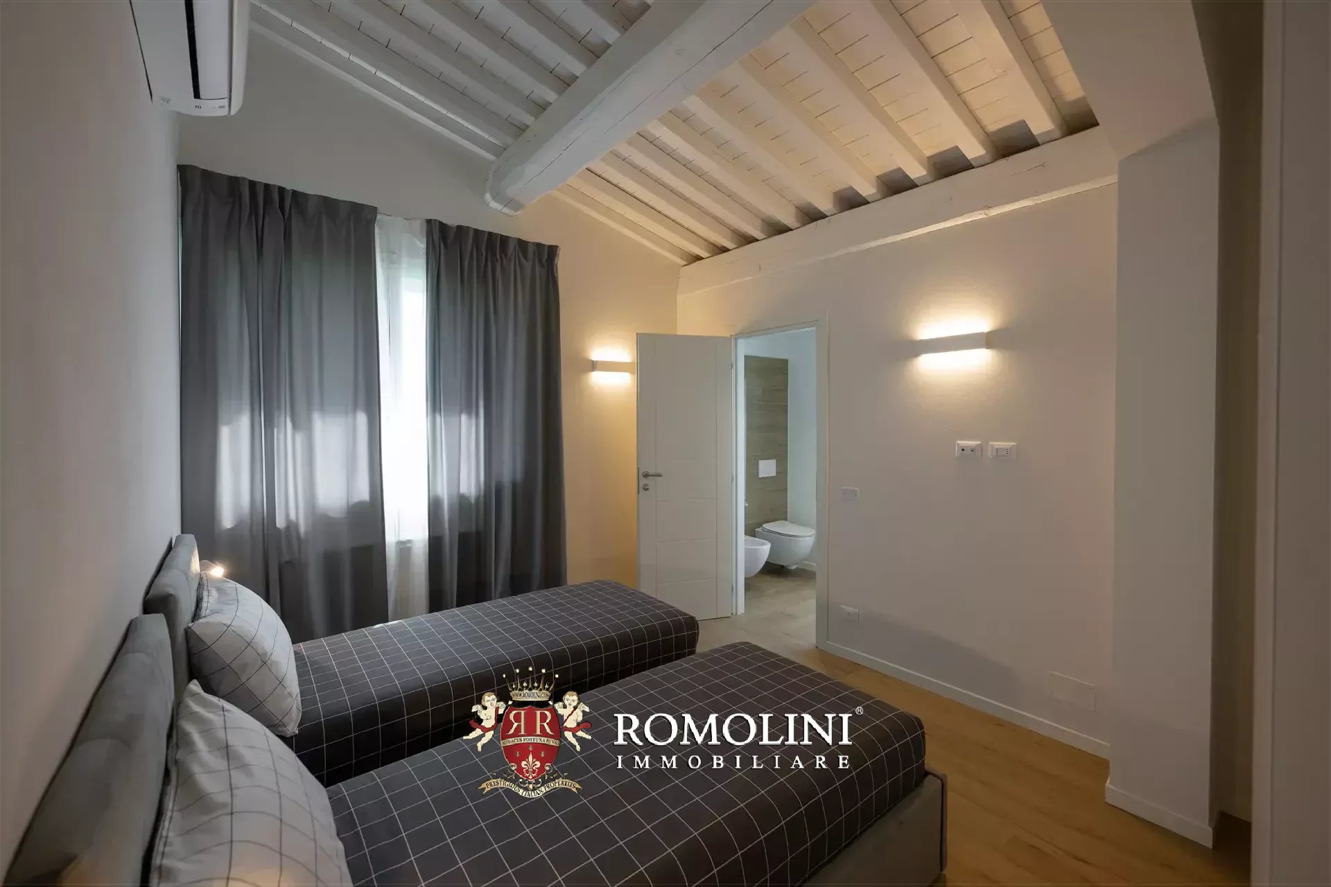 3 Bedroom Villa/Townhouse's Image 41